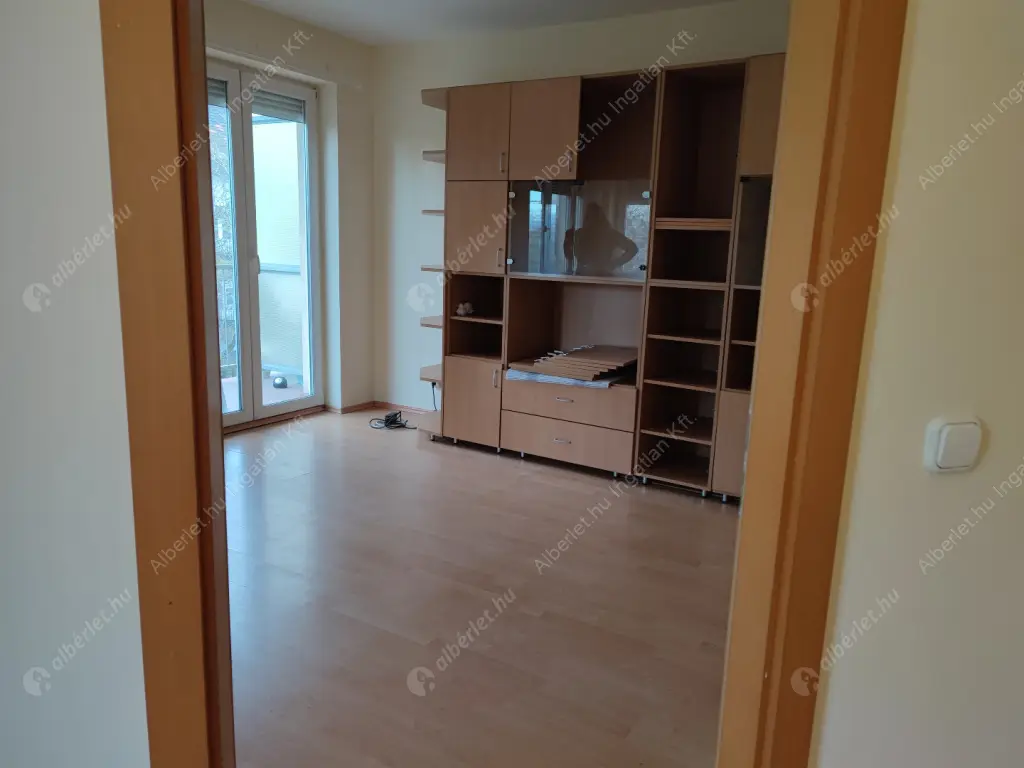 Kiadó albérlet 230000 Ft/hó áron: Budapest, XIV. kerület  Amerikai út. Mérete: 45 nm, 1 szobás | Alberlet.hu - 6590452