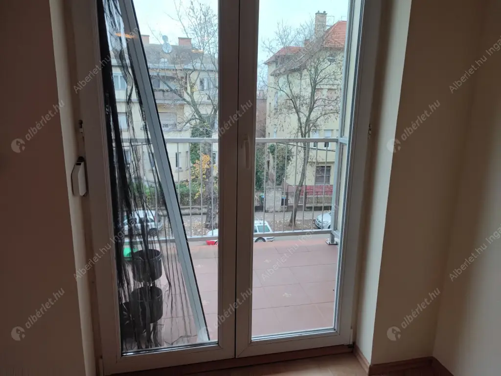 Kiadó albérlet 230000 Ft/hó áron: Budapest, XIV. kerület  Amerikai út. Mérete: 45 nm, 1 szobás | Alberlet.hu - 6590455
