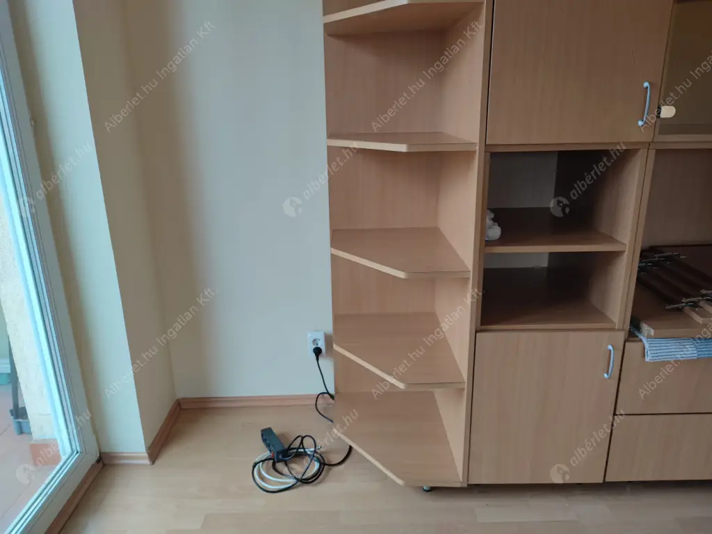 Kiadó albérlet 230000 Ft/hó áron: Budapest, XIV. kerület  Amerikai út. Mérete: 45 nm, 1 szobás | Alberlet.hu - 6596170