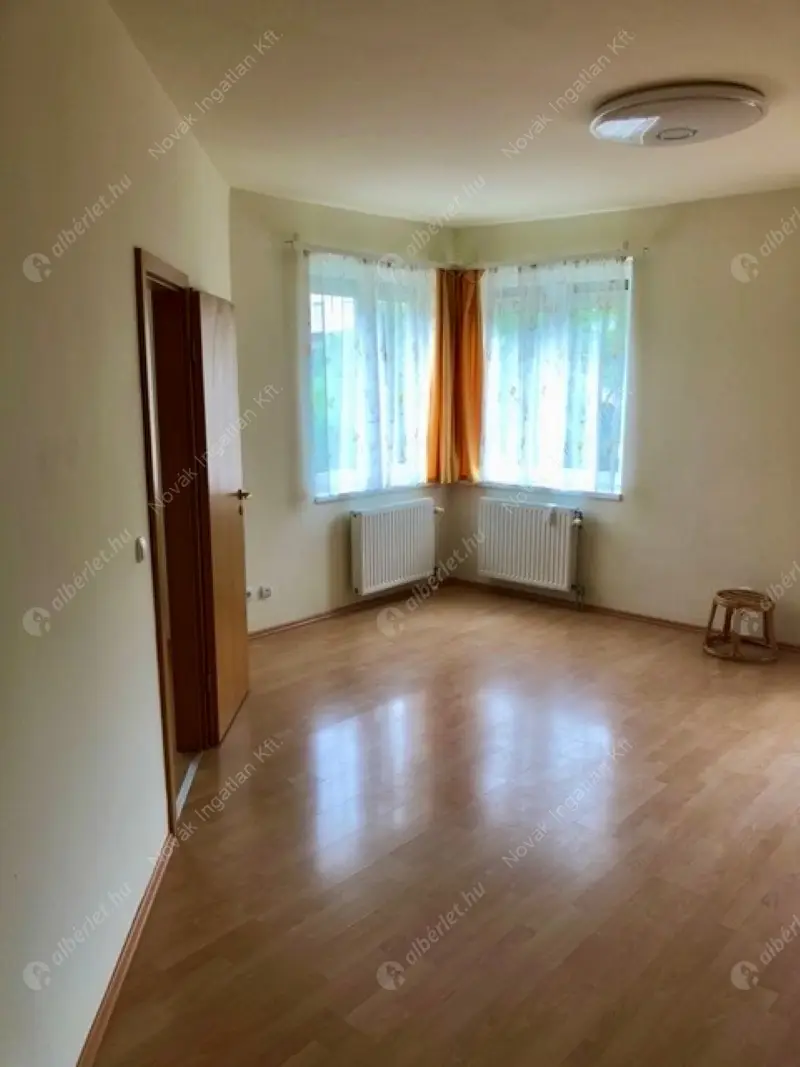 Kiadó albérlet 230000 Ft/hó áron: Budapest, XIV. kerület  Amerikai út. Mérete: 45 nm, 1 szobás | Alberlet.hu - 6620465
