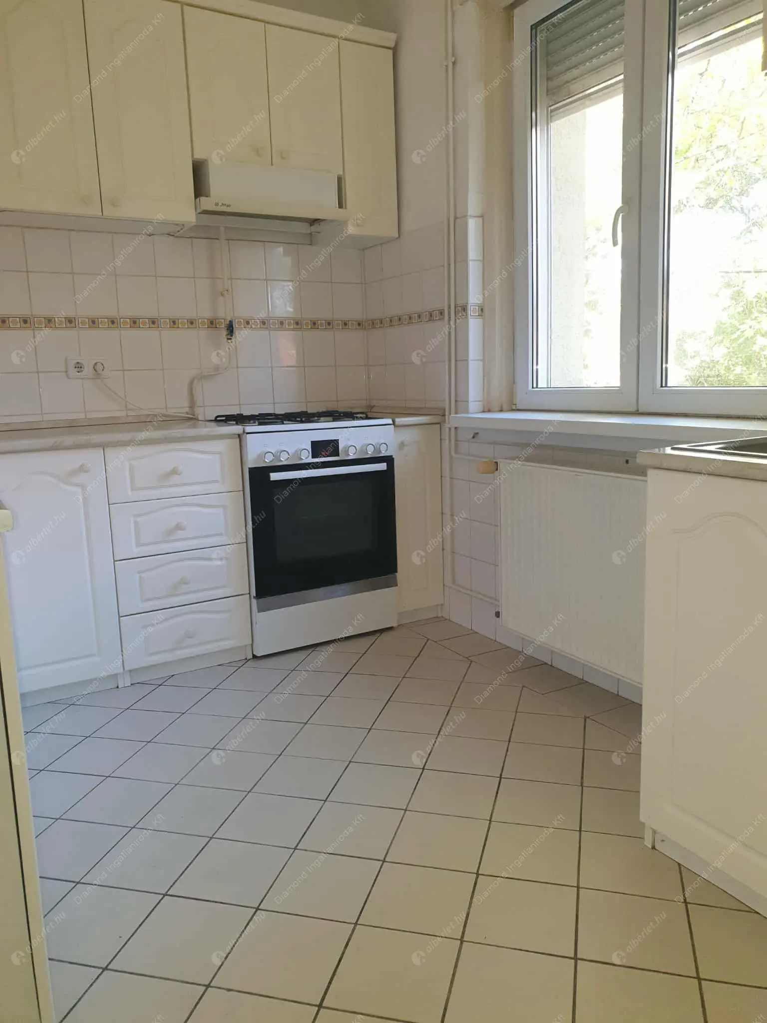 Kiadó albérlet 240000 Ft/hó áron: Budapest, XIV. kerület  Amerikai út. Mérete: 56 nm, 2 szobás | Alberlet.hu - 6555103