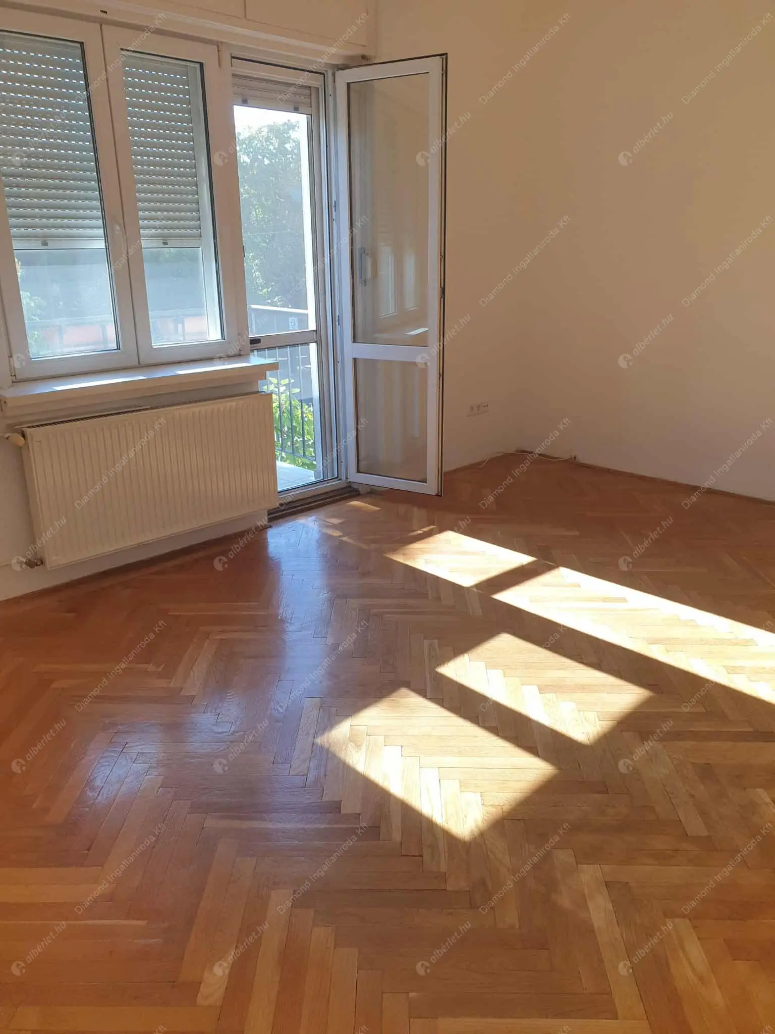 Kiadó albérlet 240000 Ft/hó áron: Budapest, XIV. kerület  Amerikai út. Mérete: 56 nm, 2 szobás | Alberlet.hu - 6555110