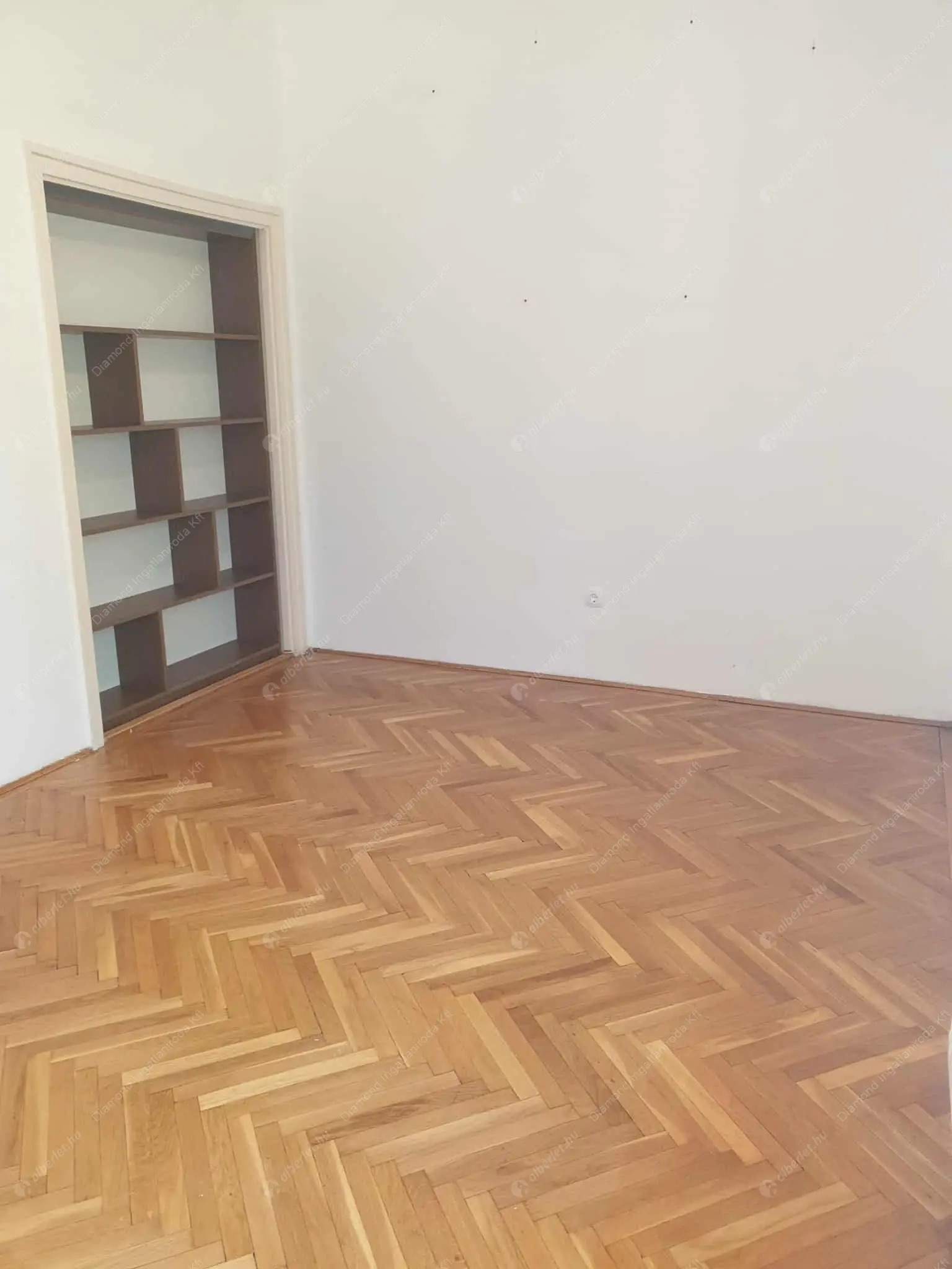 Kiadó albérlet 240000 Ft/hó áron: Budapest, XIV. kerület  Amerikai út. Mérete: 56 nm, 2 szobás | Alberlet.hu - 6555116