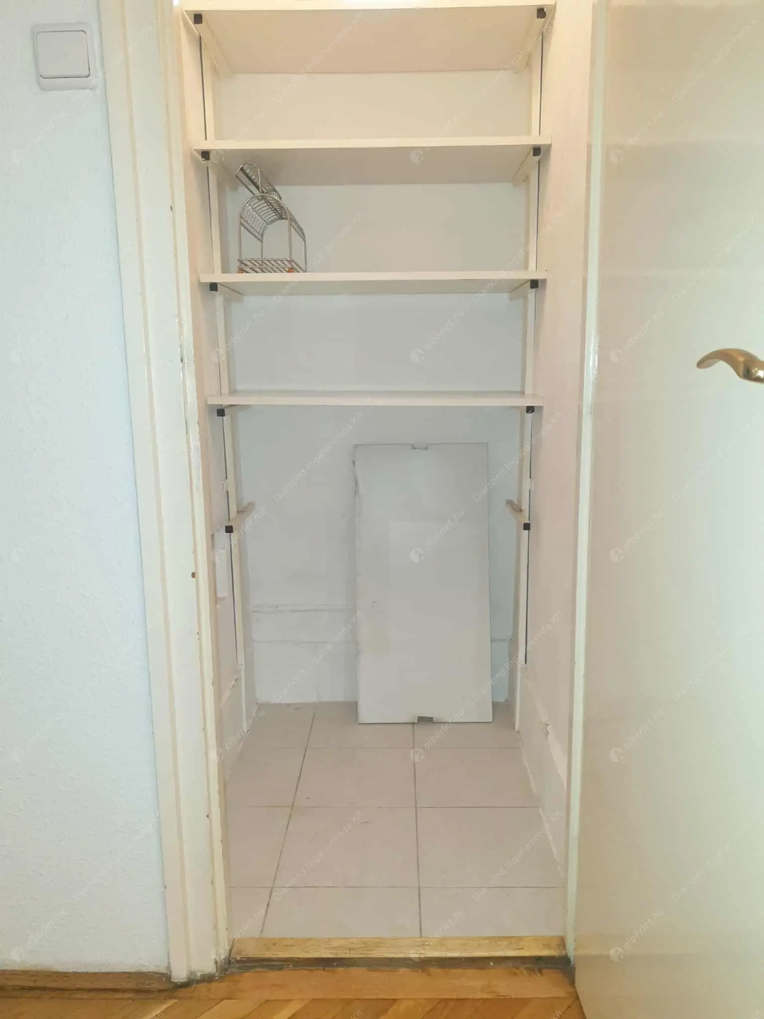 Kiadó albérlet 240000 Ft/hó áron: Budapest, XIV. kerület  Amerikai út. Mérete: 56 nm, 2 szobás | Alberlet.hu - 6555117