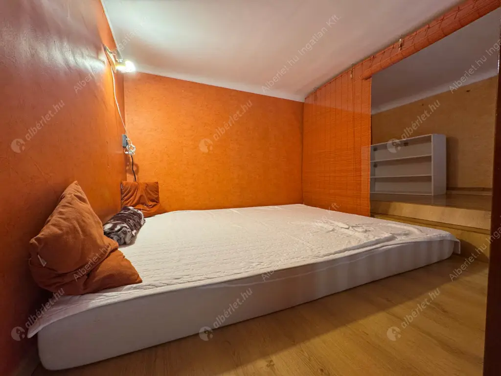 Kiadó albérlet 180000 Ft/hó áron: Budapest, XIV. kerület  Angol utca. Mérete: 31 nm, 1 szobás | Alberlet.hu - 6595254