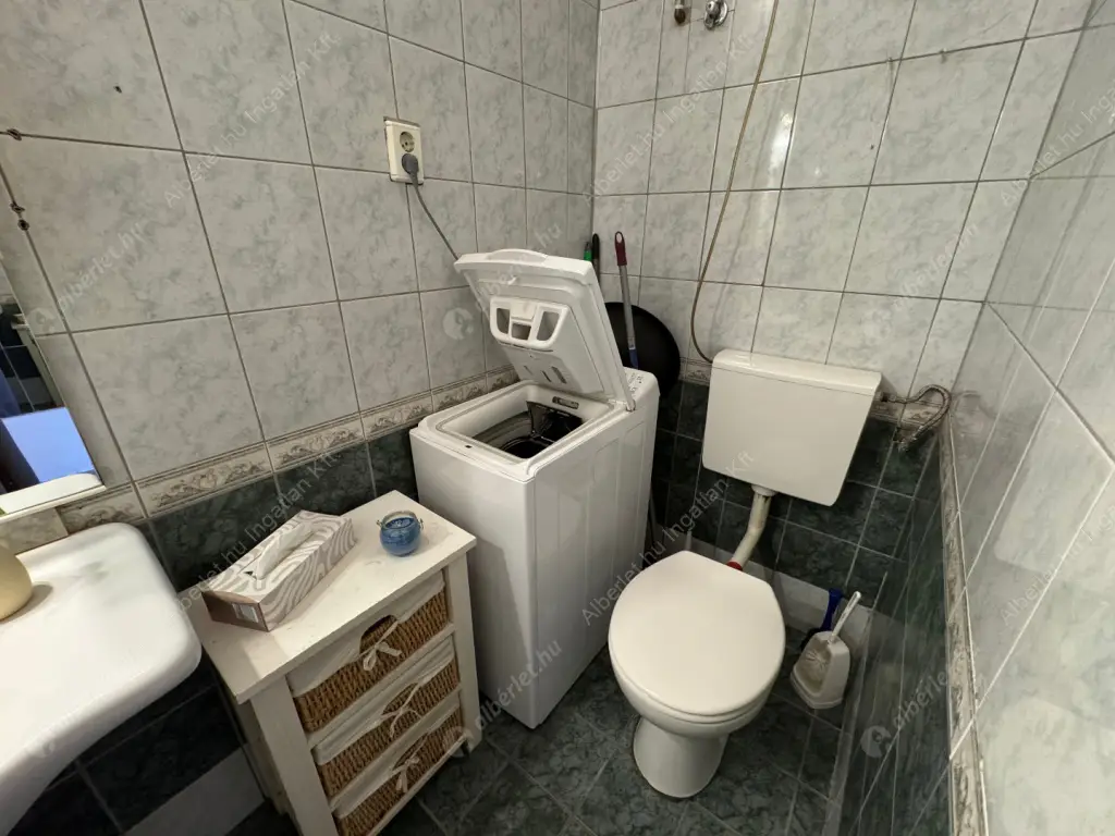 Kiadó albérlet 180000 Ft/hó áron: Budapest, XIV. kerület  Angol utca. Mérete: 31 nm, 1 szobás | Alberlet.hu - 6603699