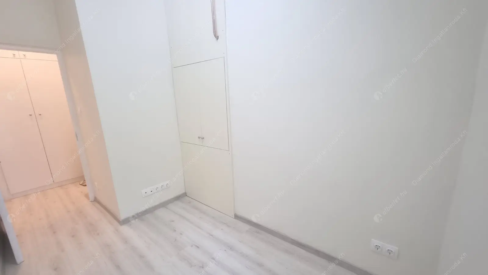 Kiadó albérlet 210000 Ft/hó áron: Budapest, XIV. kerület  Angol utca. Mérete: 34 nm, 1 szobás | Alberlet.hu - 6009587