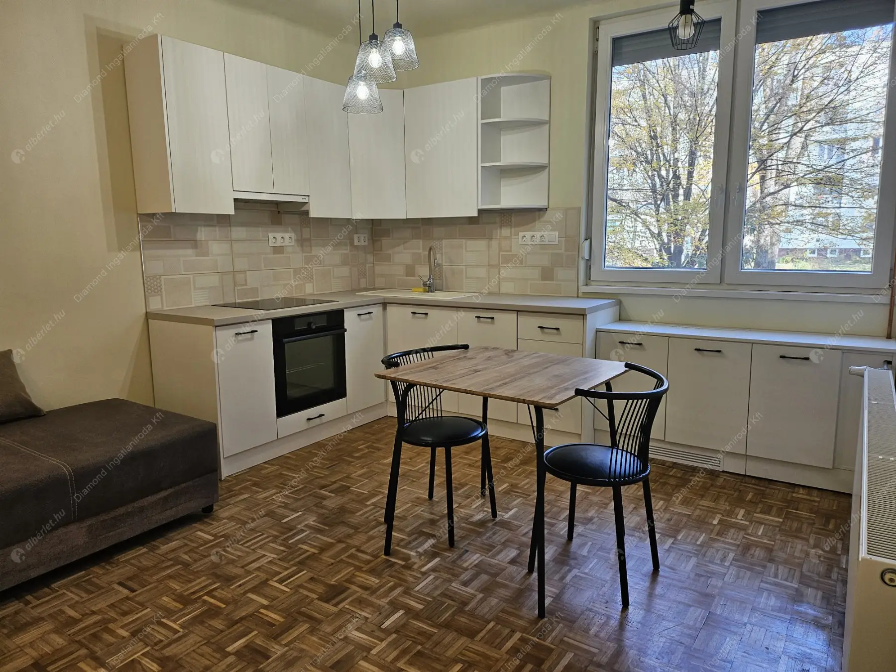 Kiadó albérlet 210000 Ft/hó áron: Budapest, XIV. kerület  Angol utca. Mérete: 34 nm, 1 szobás | Alberlet.hu - 6578600