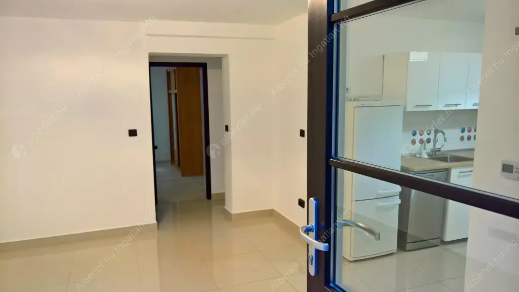 Kiadó albérlet 225000 Ft/hó áron: Budapest, XIV. kerület  Bácskai utca. Mérete: 44 nm, 2 szobás | Alberlet.hu - 6562035