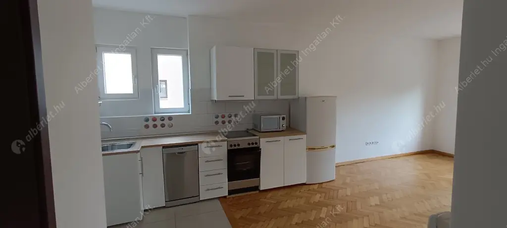 Kiadó albérlet 225000 Ft/hó áron: Budapest, XIV. kerület  Bácskai utca. Mérete: 44 nm, 2 szobás | Alberlet.hu - 6584294