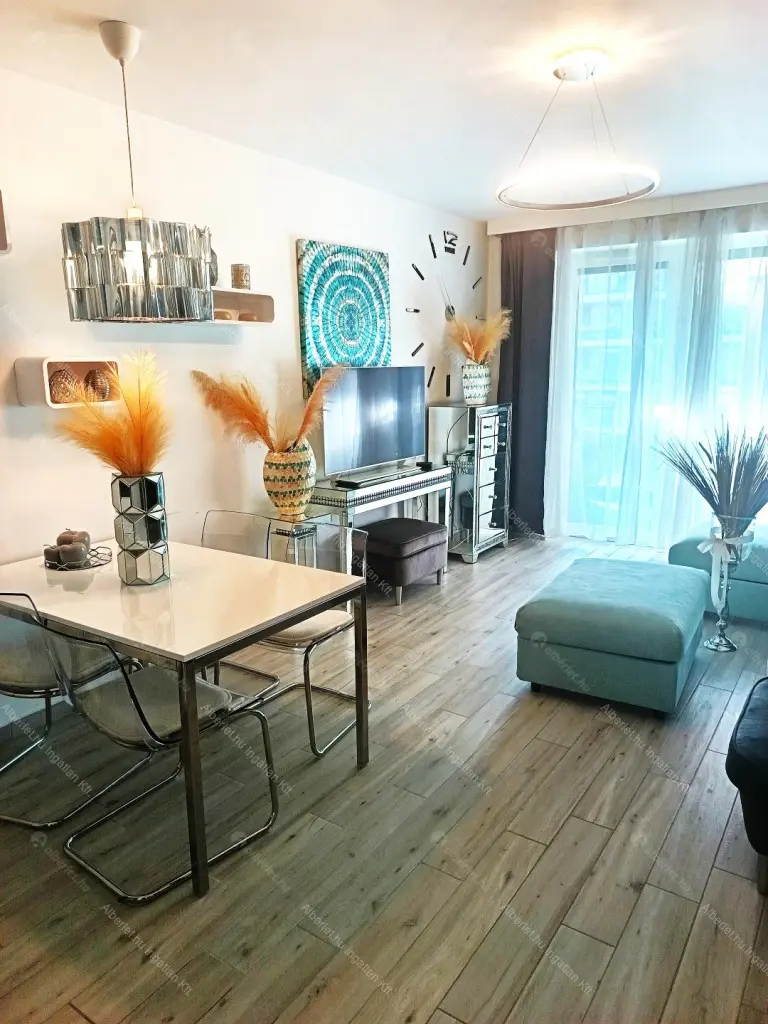 Kiadó albérlet 360000 Ft/hó áron: Budapest, XIV. kerület  Bartl János utca. Mérete: 53 nm, 2 szobás | Alberlet.hu - 6708754