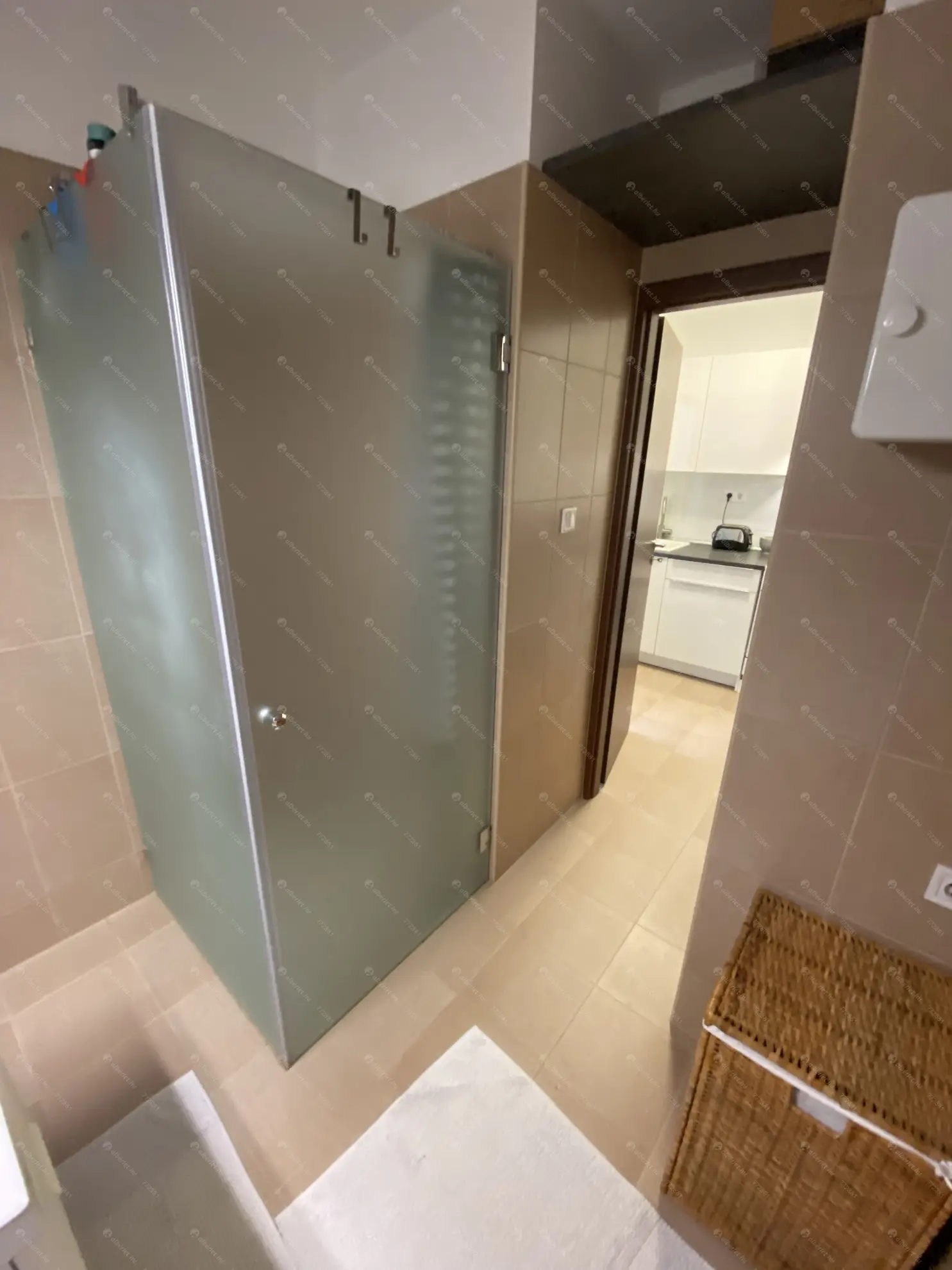 Kiadó albérlet 200000 Ft/hó áron: Budapest, XIV. kerület  Bazsarózsa utca. Mérete: 31 nm, 1 szobás | Alberlet.hu - 6634685