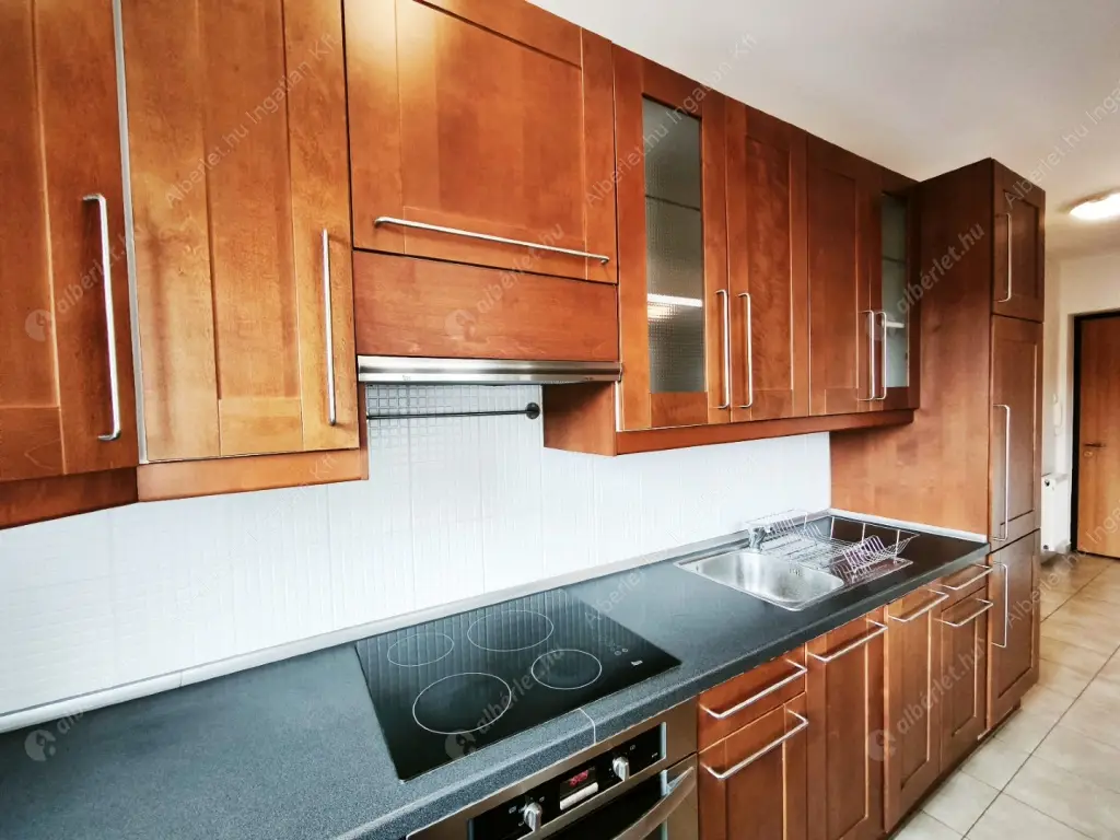 Kiadó albérlet 220000 Ft/hó áron: Budapest, XIV. kerület  Beckó utca. Mérete: 48 nm, 2 szobás | Alberlet.hu - 6569372