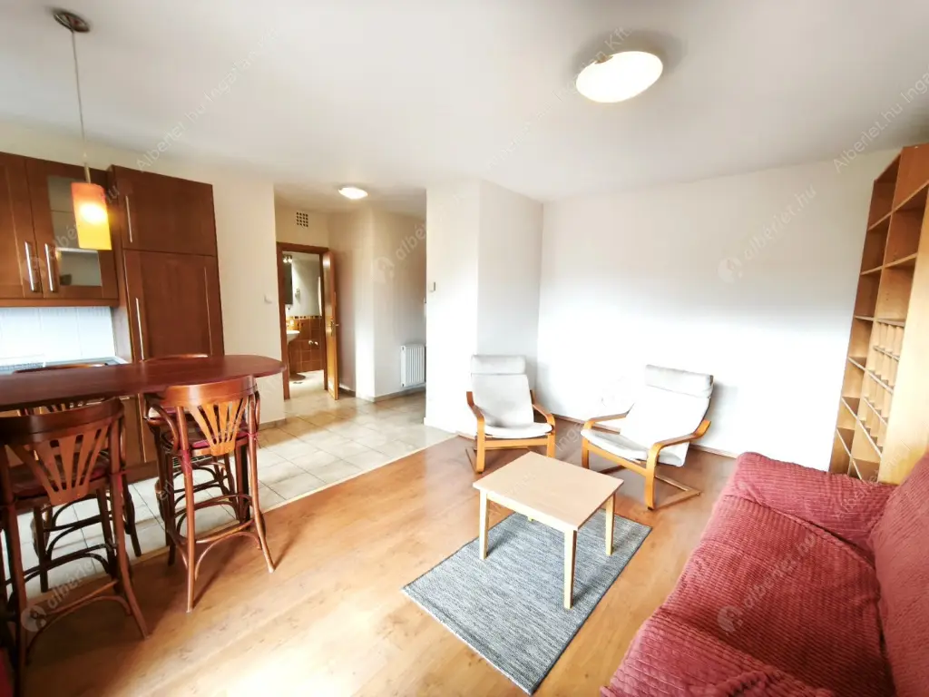 Kiadó albérlet 220000 Ft/hó áron: Budapest, XIV. kerület  Beckó utca. Mérete: 48 nm, 2 szobás | Alberlet.hu - 6569377