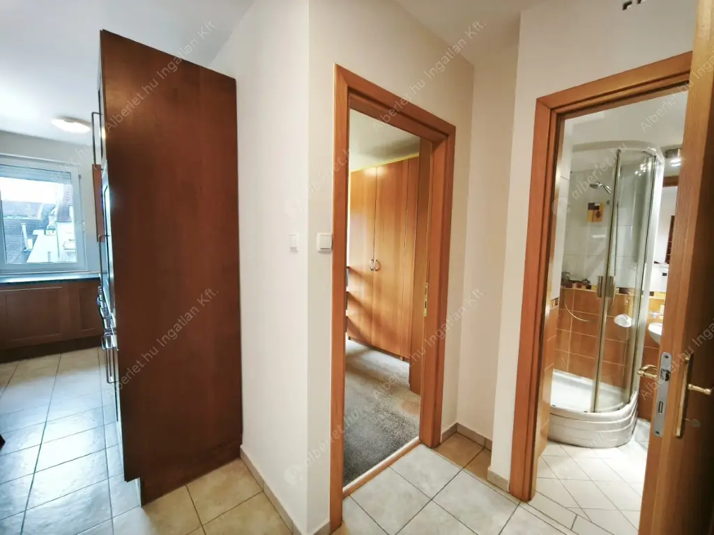 Kiadó albérlet 220000 Ft/hó áron: Budapest, XIV. kerület  Beckó utca. Mérete: 48 nm, 2 szobás | Alberlet.hu - 6569389