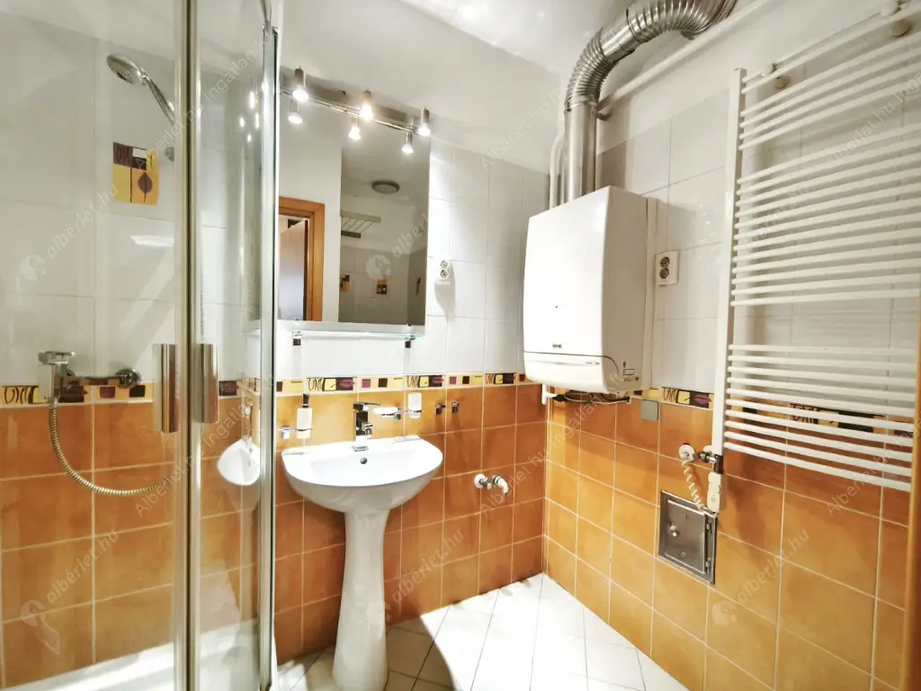 Kiadó albérlet 220000 Ft/hó áron: Budapest, XIV. kerület  Beckó utca. Mérete: 48 nm, 2 szobás | Alberlet.hu - 6569390