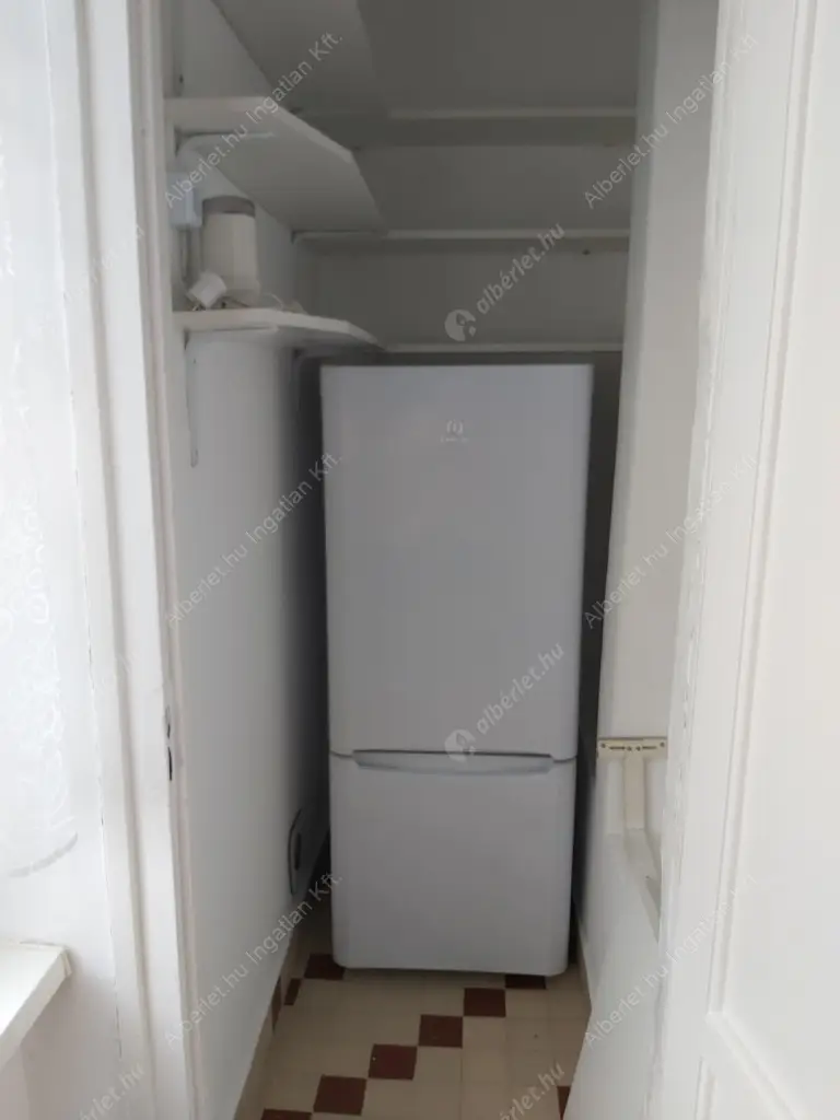 Kiadó albérlet 220000 Ft/hó áron: Budapest, XIV. kerület  Bolgárkerék utca. Mérete: 54 nm, 2 szobás | Alberlet.hu - 6595560