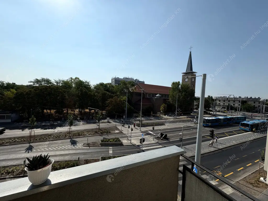 Kiadó albérlet 240000 Ft/hó áron: Budapest, XIV. kerület  Bosnyák tér. Mérete: 40 nm, 1 szobás | Alberlet.hu - 6623150