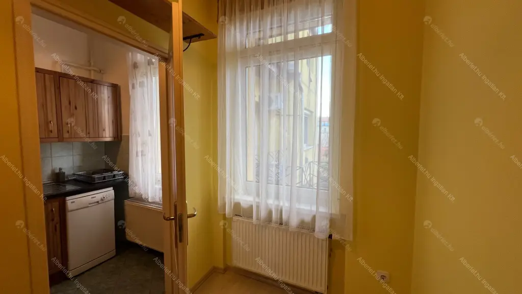 Kiadó albérlet 250000 Ft/hó áron: Budapest, XIV. kerület  Bosnyák tér. Mérete: 62 nm, 2 szobás | Alberlet.hu - 6660435