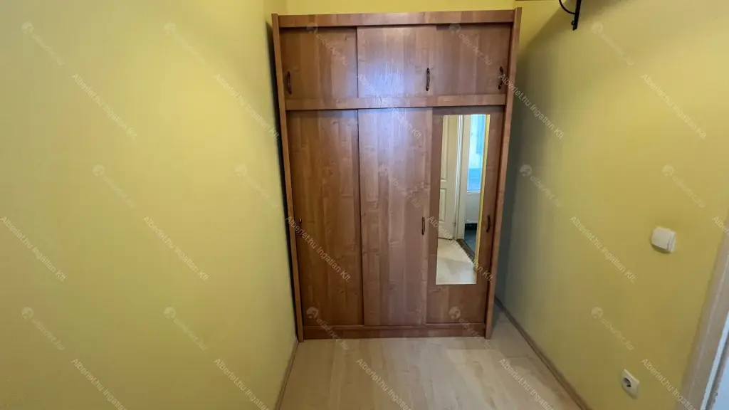 Kiadó albérlet 250000 Ft/hó áron: Budapest, XIV. kerület  Bosnyák tér. Mérete: 62 nm, 2 szobás | Alberlet.hu - 6660436