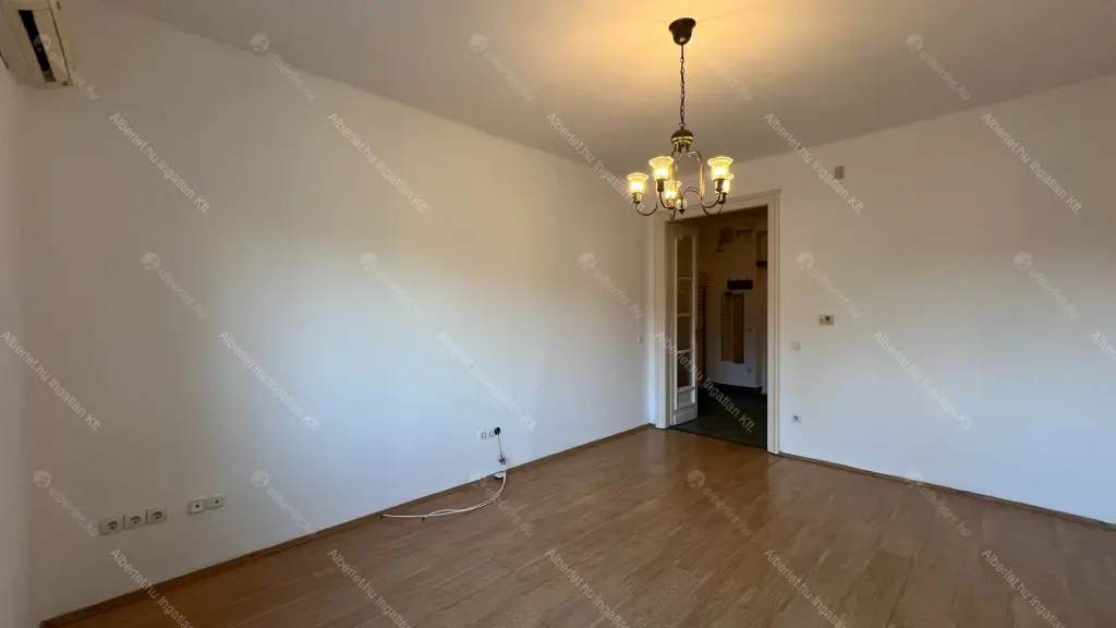 Kiadó albérlet 250000 Ft/hó áron: Budapest, XIV. kerület  Bosnyák tér. Mérete: 62 nm, 2 szobás | Alberlet.hu - 6666179