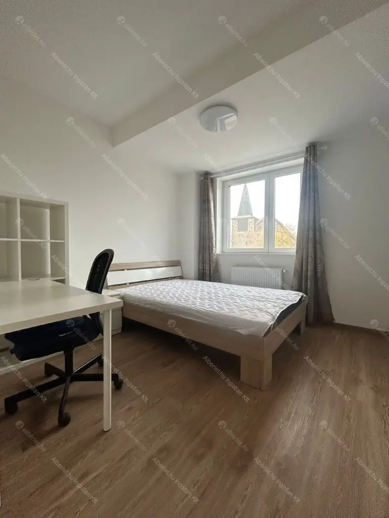 Kiadó albérlet 450000 Ft/hó áron: Budapest, XIV. kerület  Bosnyák utca. Mérete: 112 nm, 4 szobás | Alberlet.hu - 6685957