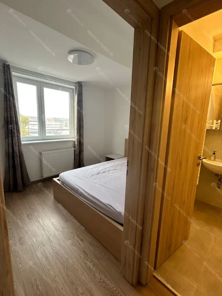 Kiadó albérlet 450000 Ft/hó áron: Budapest, XIV. kerület  Bosnyák utca. Mérete: 112 nm, 4 szobás | Alberlet.hu - 6694219