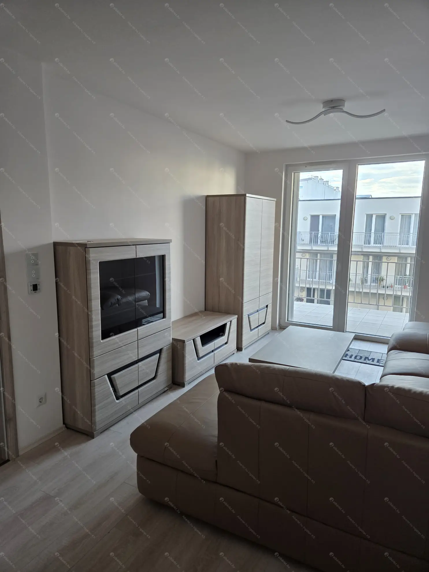 Kiadó albérlet 300000 Ft/hó áron: Budapest, XIV. kerület  Bosnyák utca. Mérete: 40 nm, 2 szobás | Alberlet.hu - 6553413