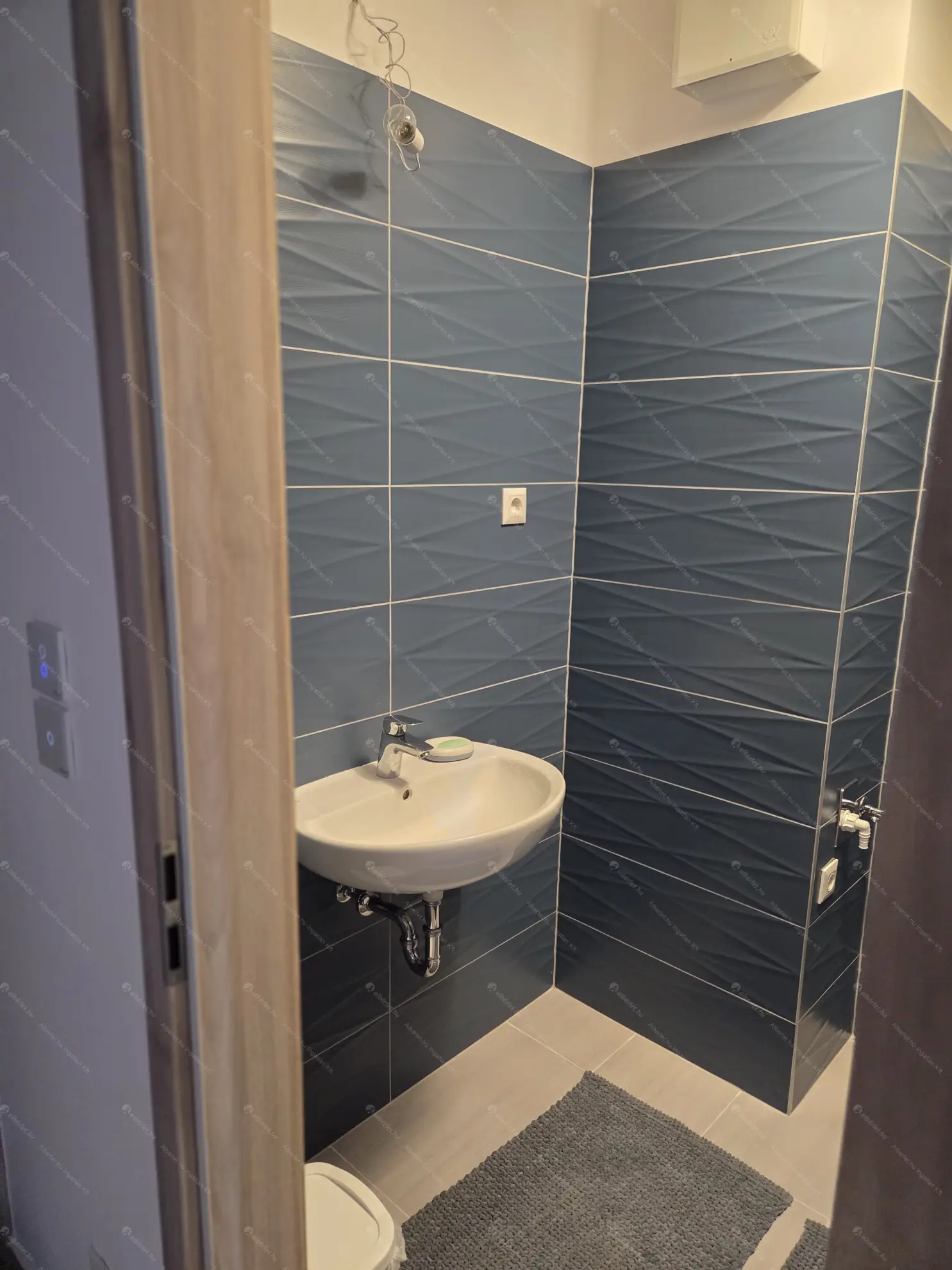 Kiadó albérlet 300000 Ft/hó áron: Budapest, XIV. kerület  Bosnyák utca. Mérete: 40 nm, 2 szobás | Alberlet.hu - 6553418