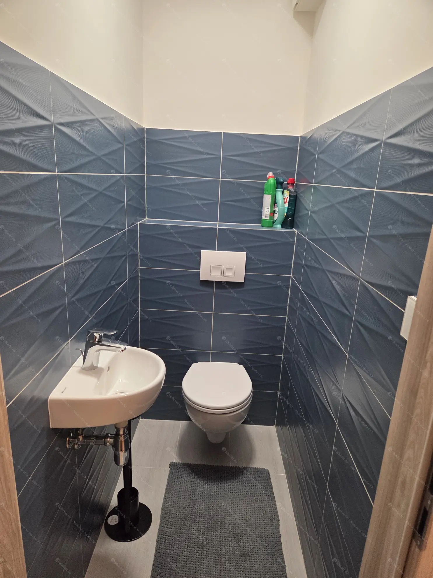 Kiadó albérlet 300000 Ft/hó áron: Budapest, XIV. kerület  Bosnyák utca. Mérete: 40 nm, 2 szobás | Alberlet.hu - 6553422