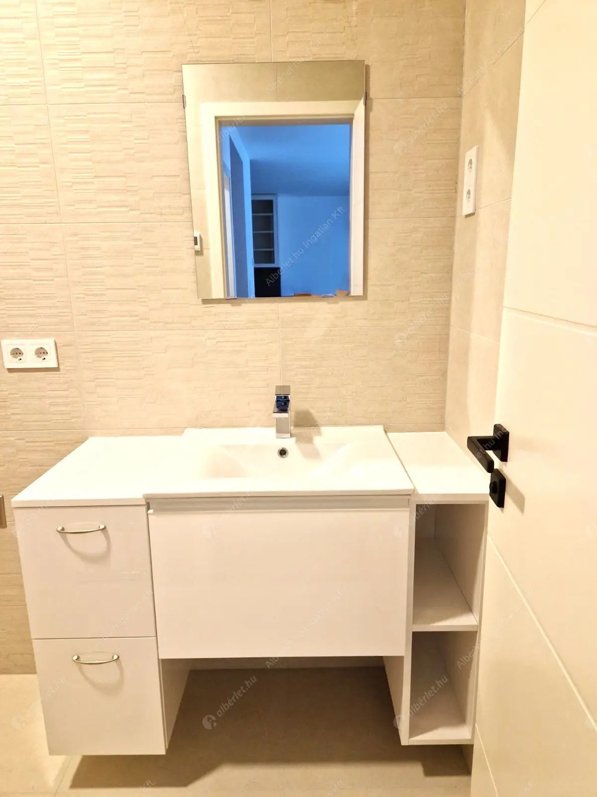 Kiadó albérlet 340000 Ft/hó áron: Budapest, XIV. kerület  Bosnyák utca. Mérete: 47 nm, 2 szobás | Alberlet.hu - 6546946