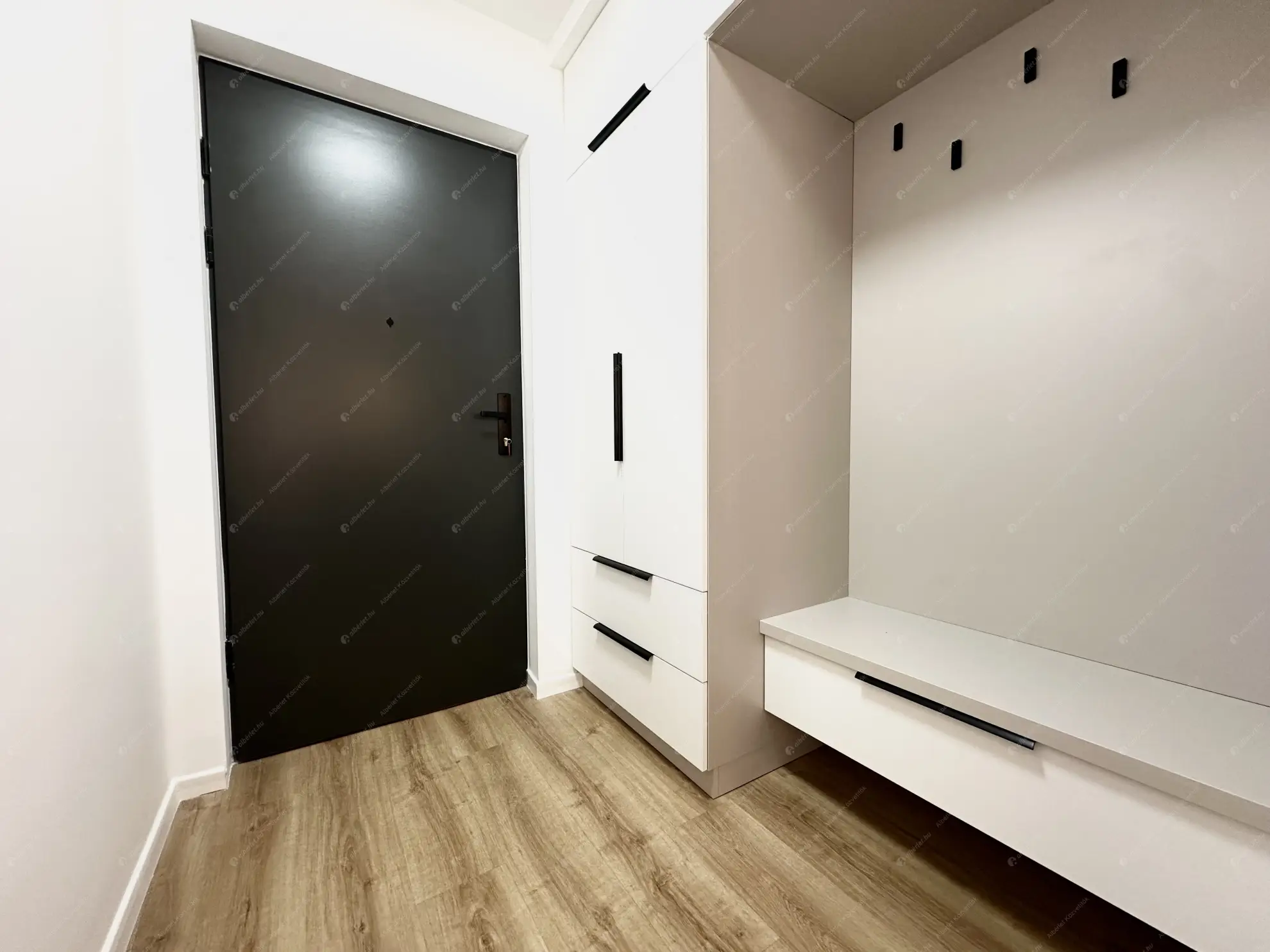 Kiadó albérlet 340000 Ft/hó áron: Budapest, XIV. kerület  Bosnyák utca. Mérete: 47 nm, 2 szobás | Alberlet.hu - 6587801