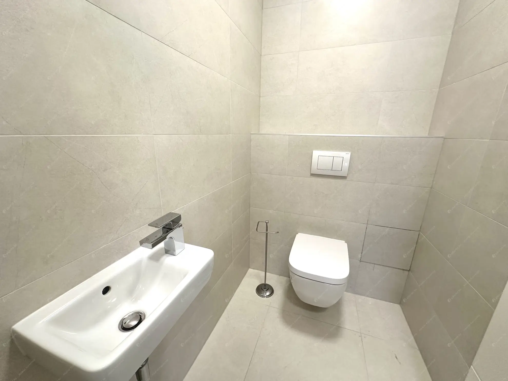 Kiadó albérlet 340000 Ft/hó áron: Budapest, XIV. kerület  Bosnyák utca. Mérete: 47 nm, 2 szobás | Alberlet.hu - 6587806