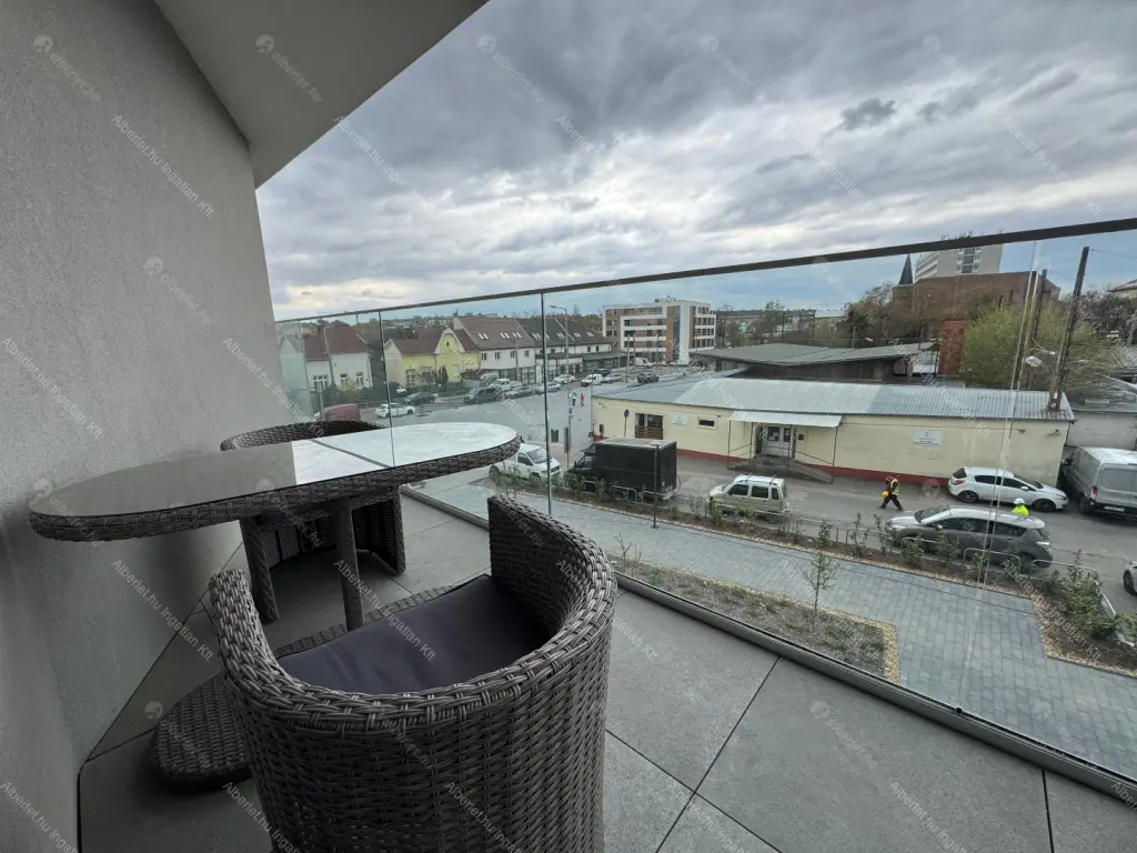 Kiadó albérlet 284000 Ft/hó áron: Budapest, XIV. kerület  Bosnyák utca. Mérete: 47 nm, 2 szobás | Alberlet.hu - 6644592