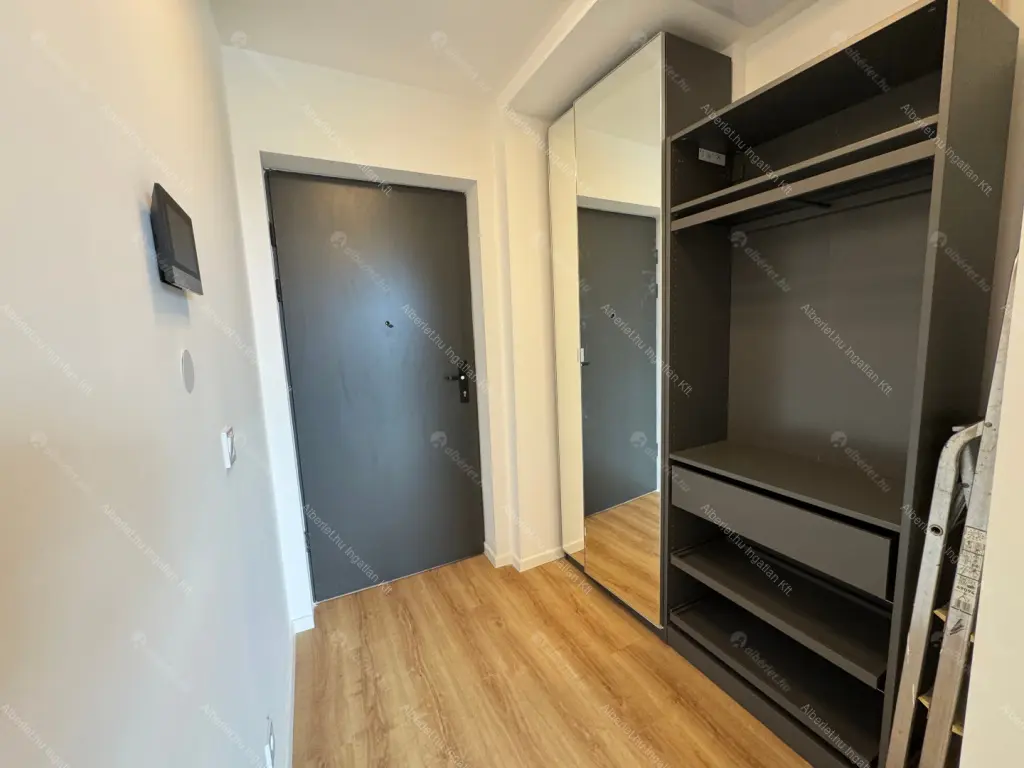 Kiadó albérlet 284000 Ft/hó áron: Budapest, XIV. kerület  Bosnyák utca. Mérete: 47 nm, 2 szobás | Alberlet.hu - 6644595