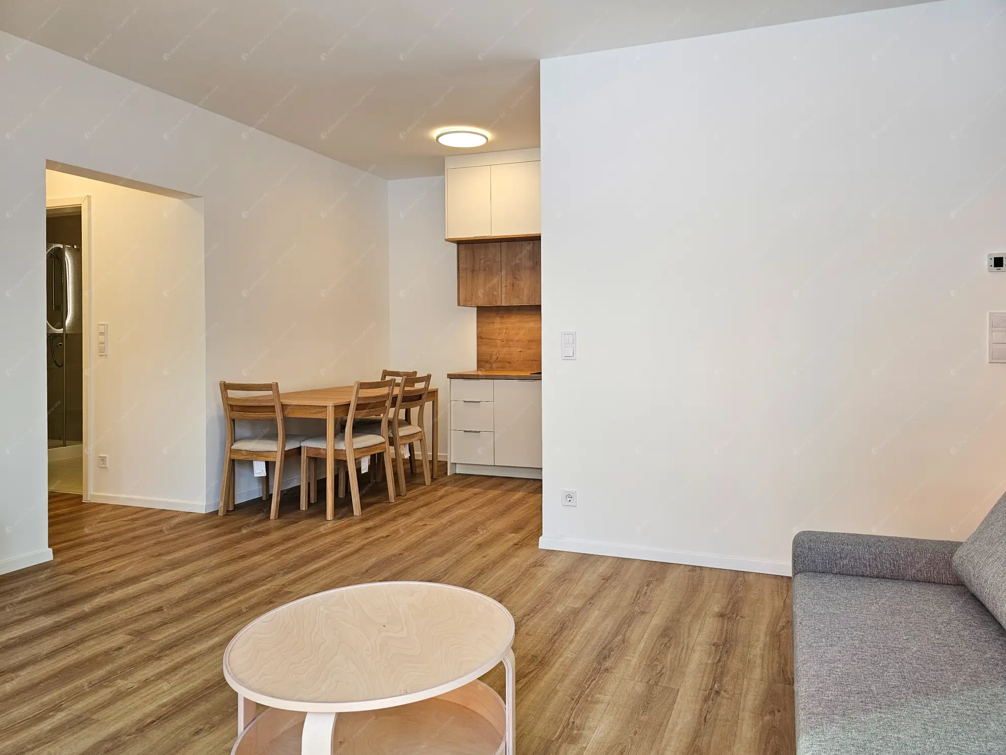 Kiadó albérlet 360000 Ft/hó áron: Budapest, XIV. kerület  Bosnyák utca. Mérete: 54 nm, 2 szobás | Alberlet.hu - 6617771