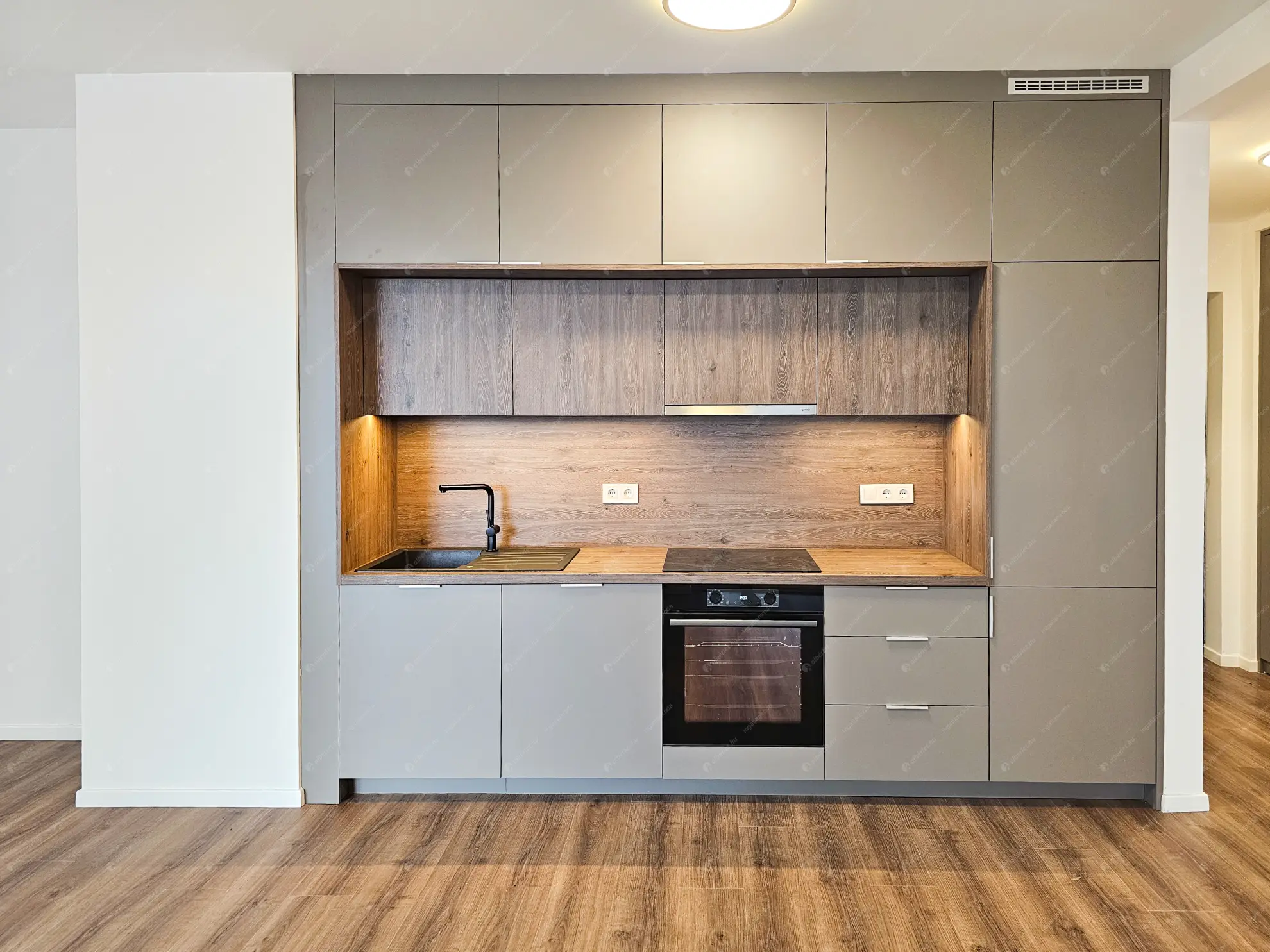 Kiadó albérlet 450000 Ft/hó áron: Budapest, XIV. kerület  Bosnyák utca. Mérete: 65 nm, 3 szobás | Alberlet.hu - 6635566