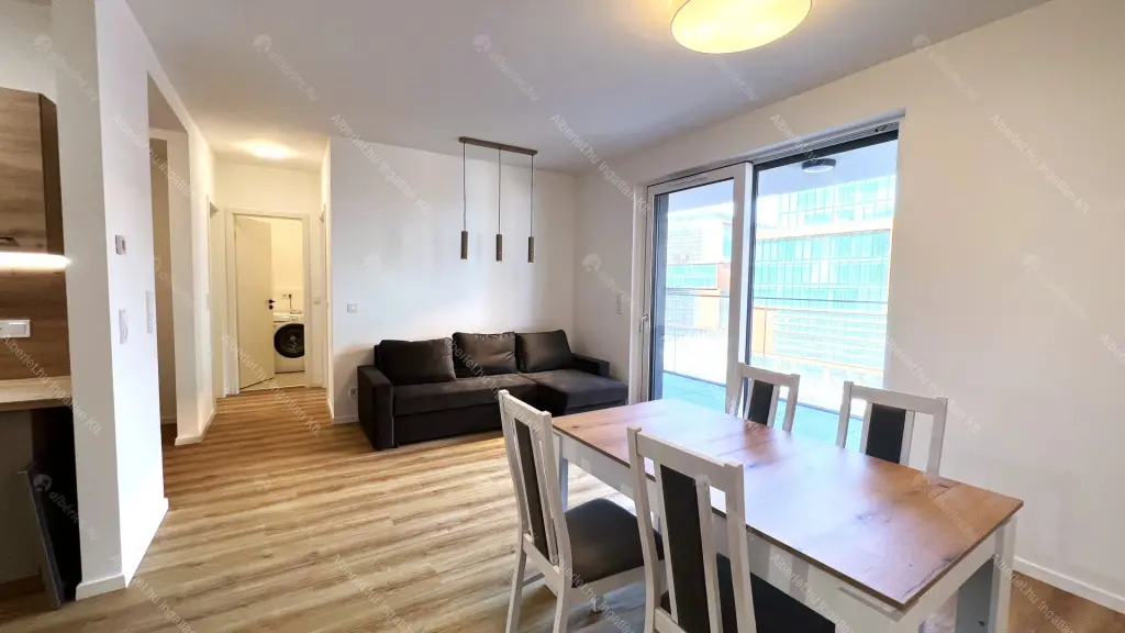 Kiadó albérlet 449000 Ft/hó áron: Budapest, XIV. kerület  Bosnyák utca. Mérete: 81 nm, 3 szobás | Alberlet.hu - 6701901