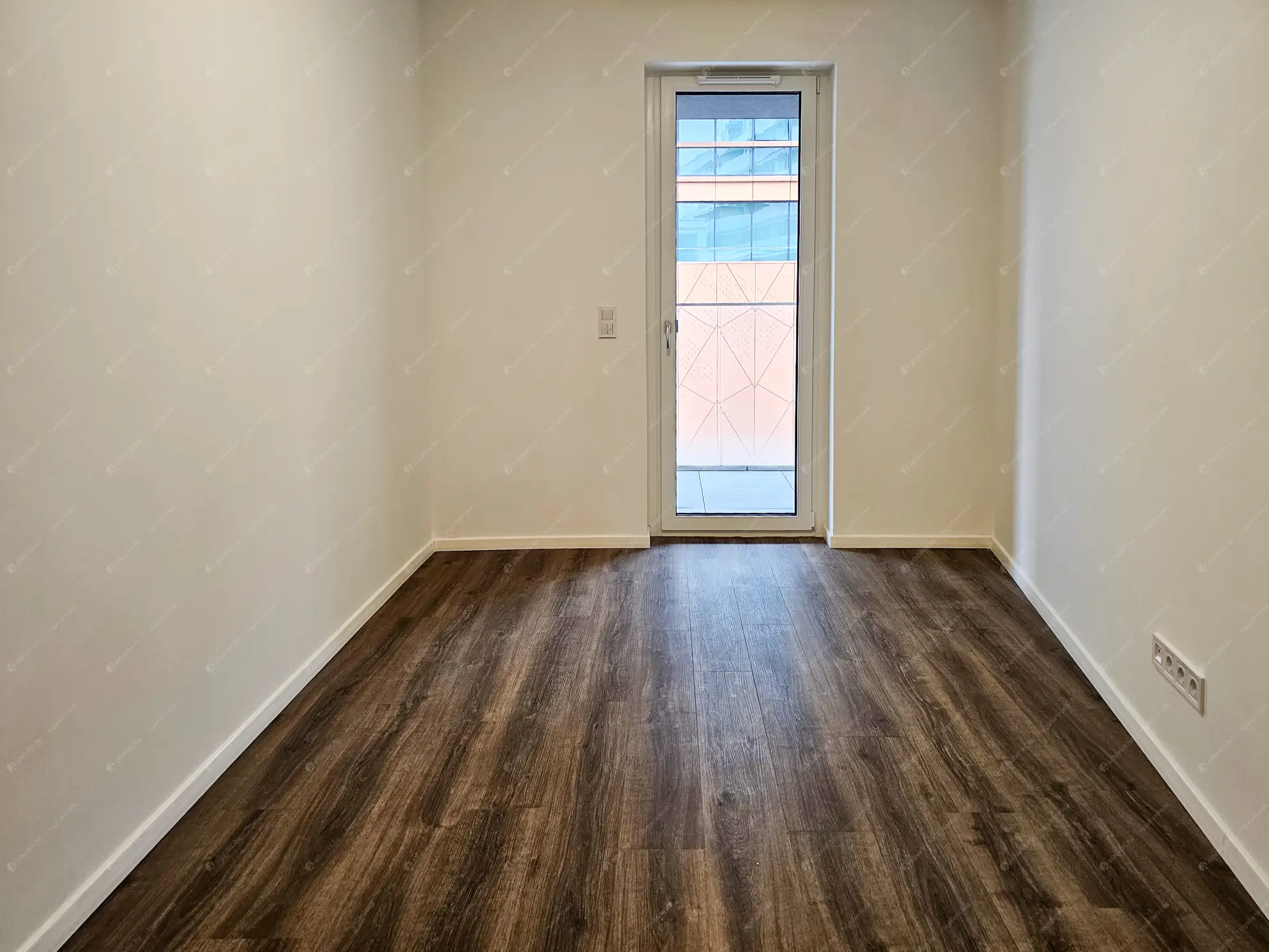 Kiadó albérlet 499000 Ft/hó áron: Budapest, XIV. kerület  Bosnyák utca. Mérete: 84 nm, 3 szobás | Alberlet.hu - 6635014