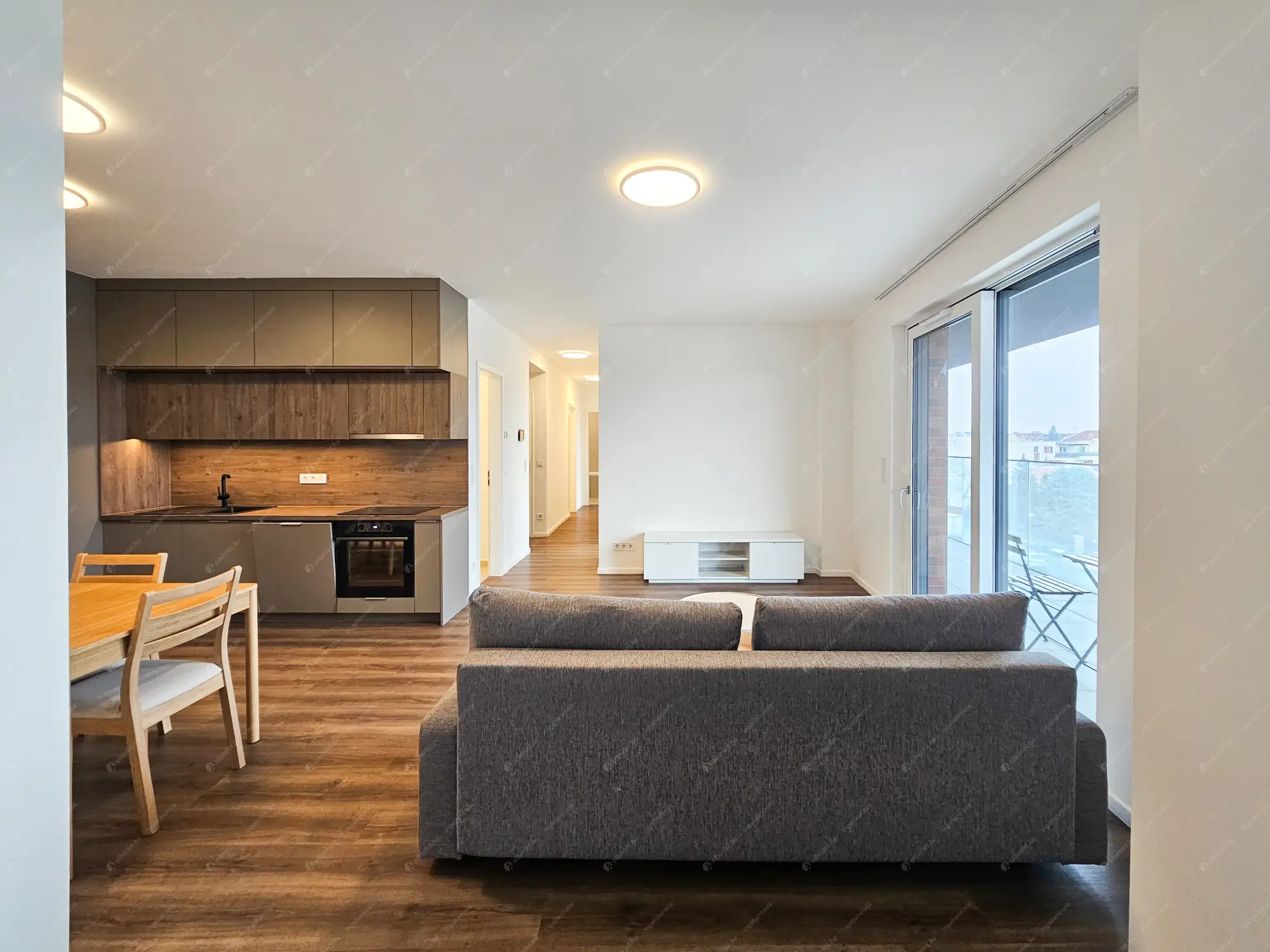 Kiadó albérlet 499000 Ft/hó áron: Budapest, XIV. kerület  Bosnyák utca. Mérete: 85 nm, 3 szobás | Alberlet.hu - 6635206