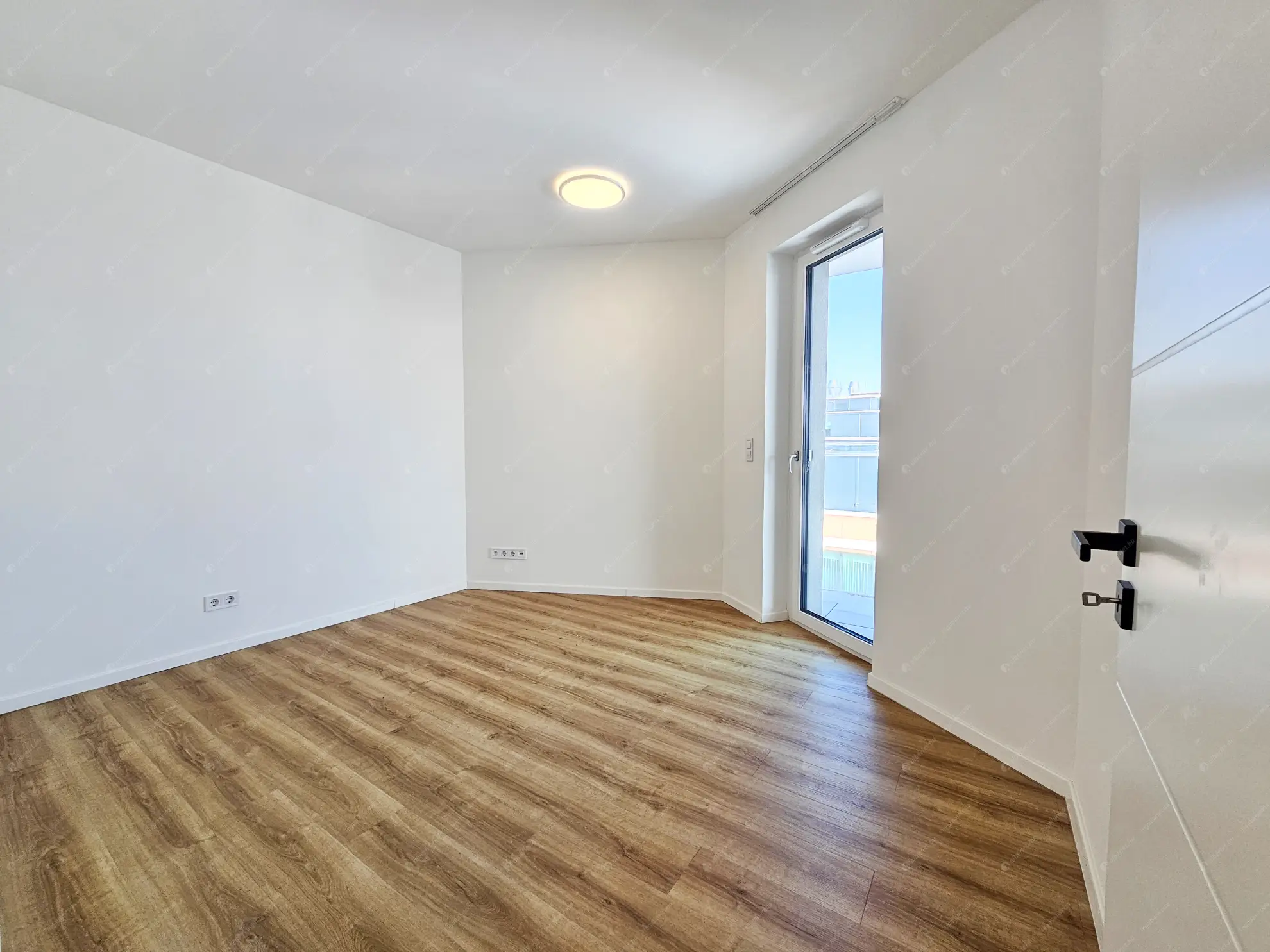 Kiadó albérlet 750000 Ft/hó áron: Budapest, XIV. kerület  Bosnyák utca. Mérete: 99 nm, 4 szobás | Alberlet.hu - 6617829