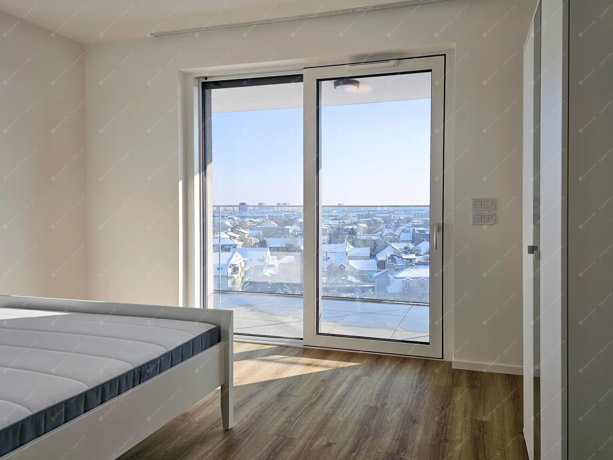 Kiadó albérlet 750000 Ft/hó áron: Budapest, XIV. kerület  Bosnyák utca. Mérete: 99 nm, 4 szobás | Alberlet.hu - 6617835