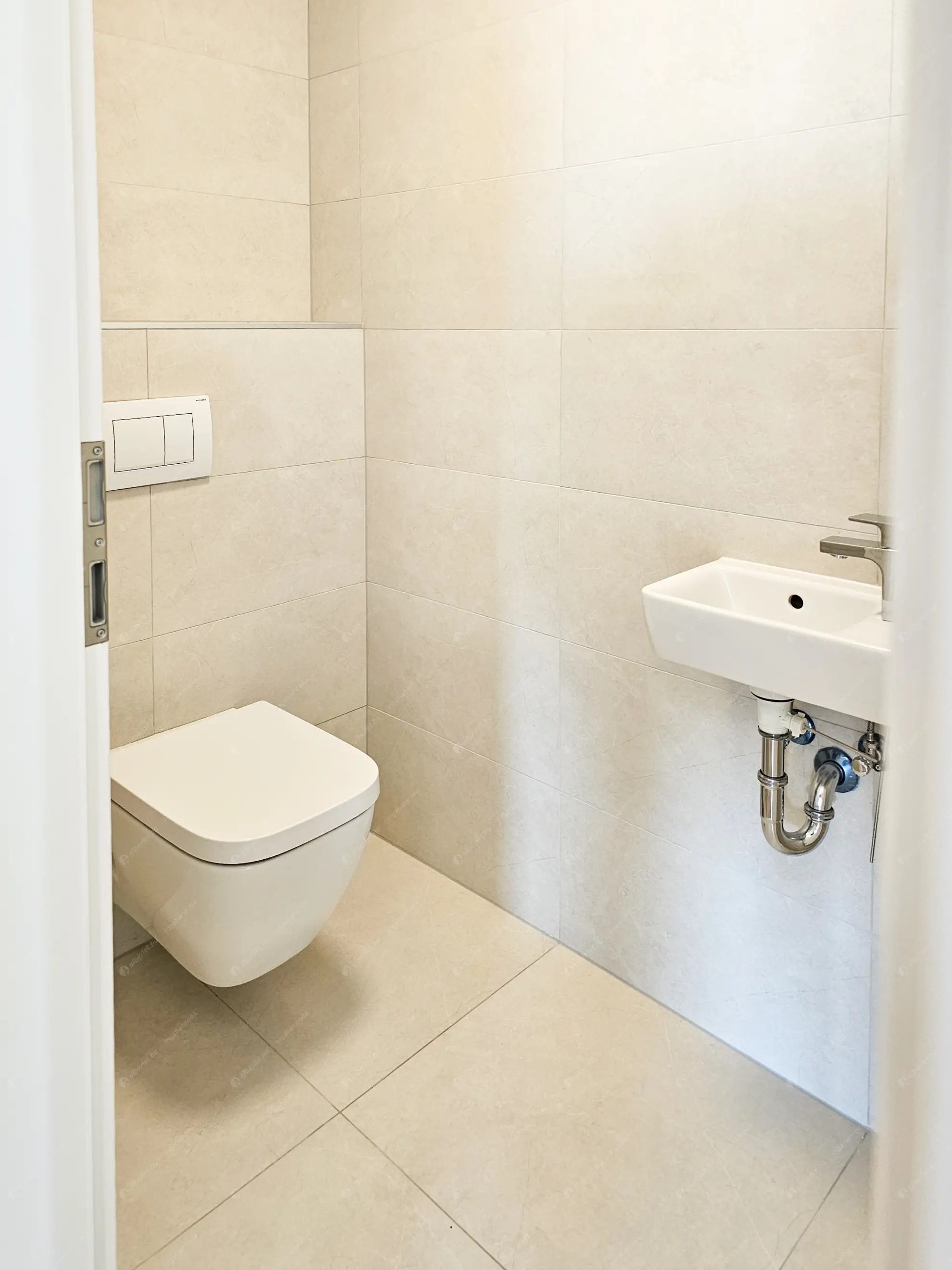 Kiadó albérlet 750000 Ft/hó áron: Budapest, XIV. kerület  Bosnyák utca. Mérete: 99 nm, 4 szobás | Alberlet.hu - 6617845