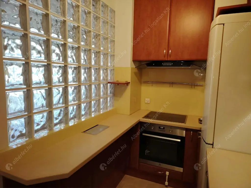 Kiadó albérlet 400000 Ft/hó áron: Budapest, XIV. kerület  Cházár András utca. Mérete: 71 nm, 3 szobás | Alberlet.hu - 6582092