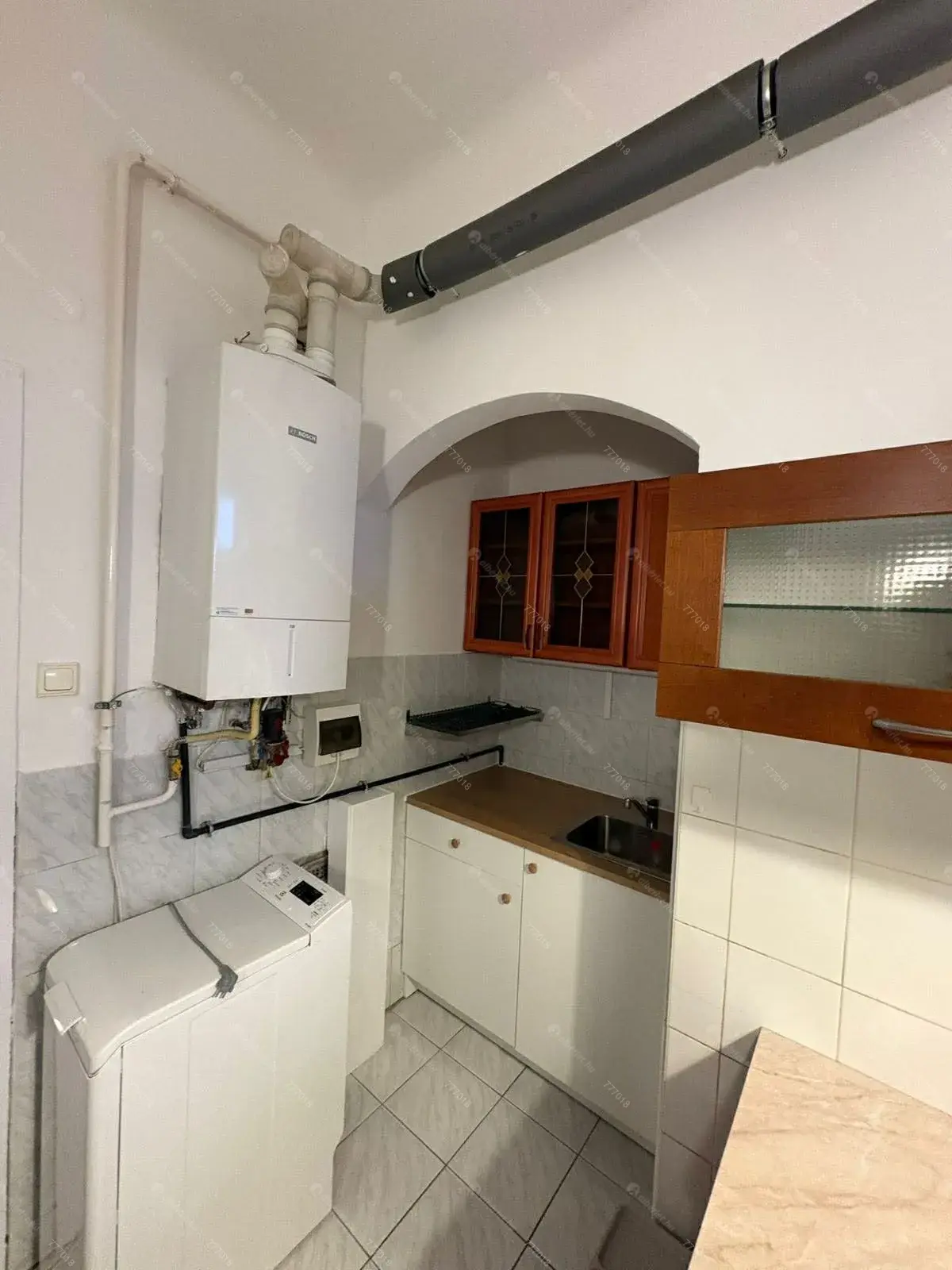 Kiadó albérlet 200000 Ft/hó áron: Budapest, XIV. kerület  Columbus utca. Mérete: 35 nm, 1 szobás | Alberlet.hu - 6696851