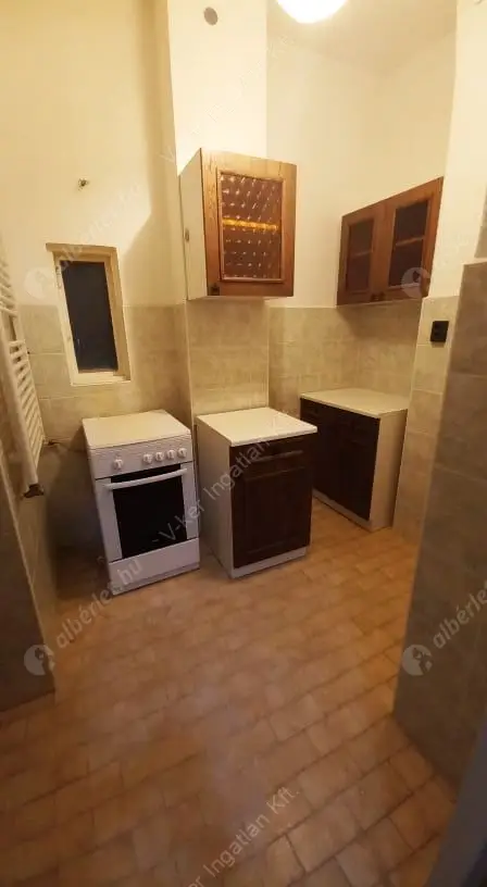 Kiadó albérlet 200000 Ft/hó áron: Budapest, XIV. kerület  Columbus utca. Mérete: 53 nm, 1 szobás | Alberlet.hu - 6634433