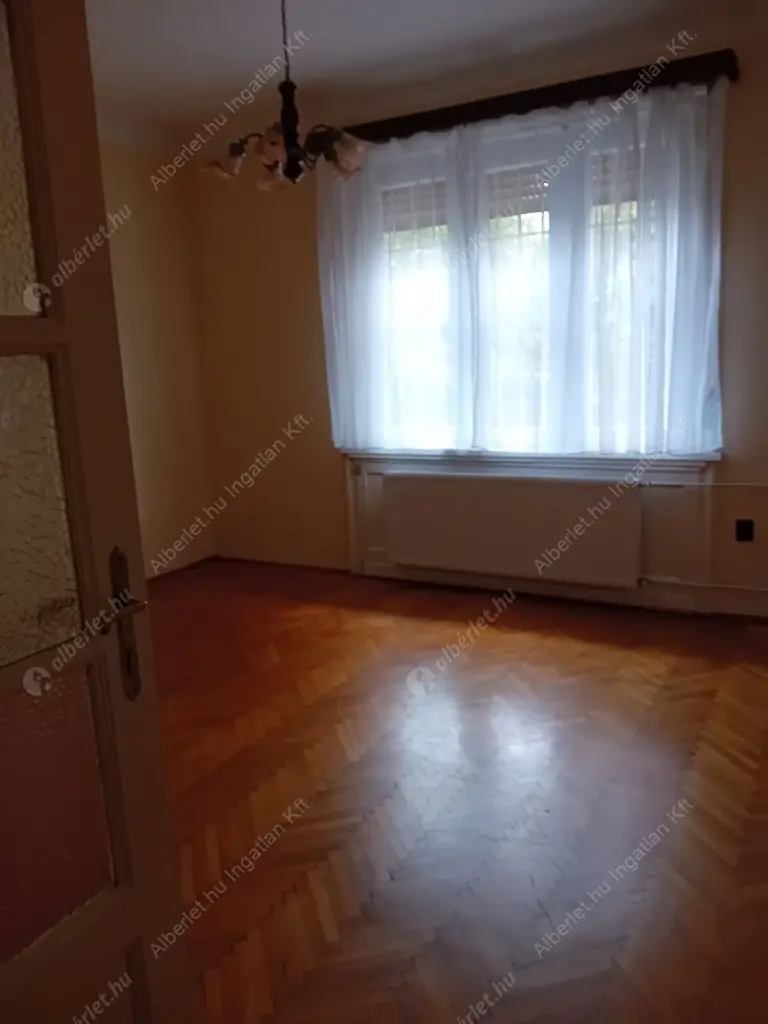 Kiadó albérlet 200000 Ft/hó áron: Budapest, XIV. kerület  Columbus utca. Mérete: 87 nm, 2 szobás | Alberlet.hu - 6553310