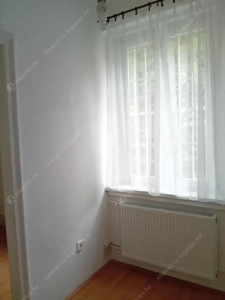 Kiadó albérlet 200000 Ft/hó áron: Budapest, XIV. kerület  Columbus utca. Mérete: 87 nm, 2 szobás | Alberlet.hu - 6553313