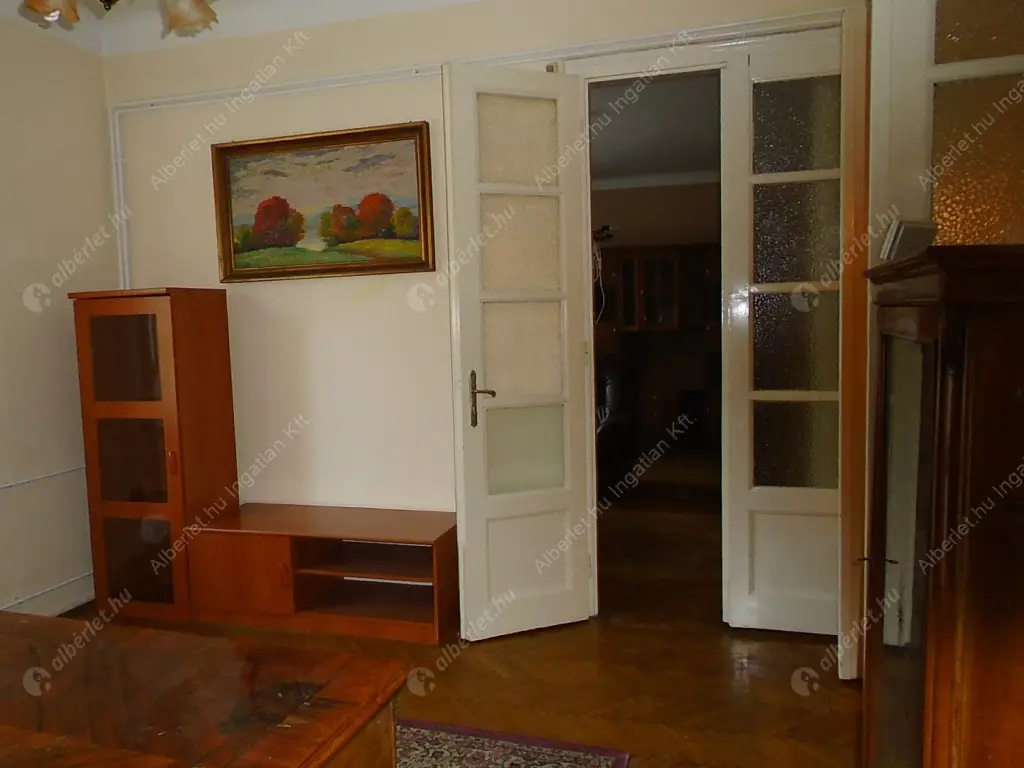 Kiadó albérlet 200000 Ft/hó áron: Budapest, XIV. kerület  Columbus utca. Mérete: 87 nm, 2 szobás | Alberlet.hu - 6589624
