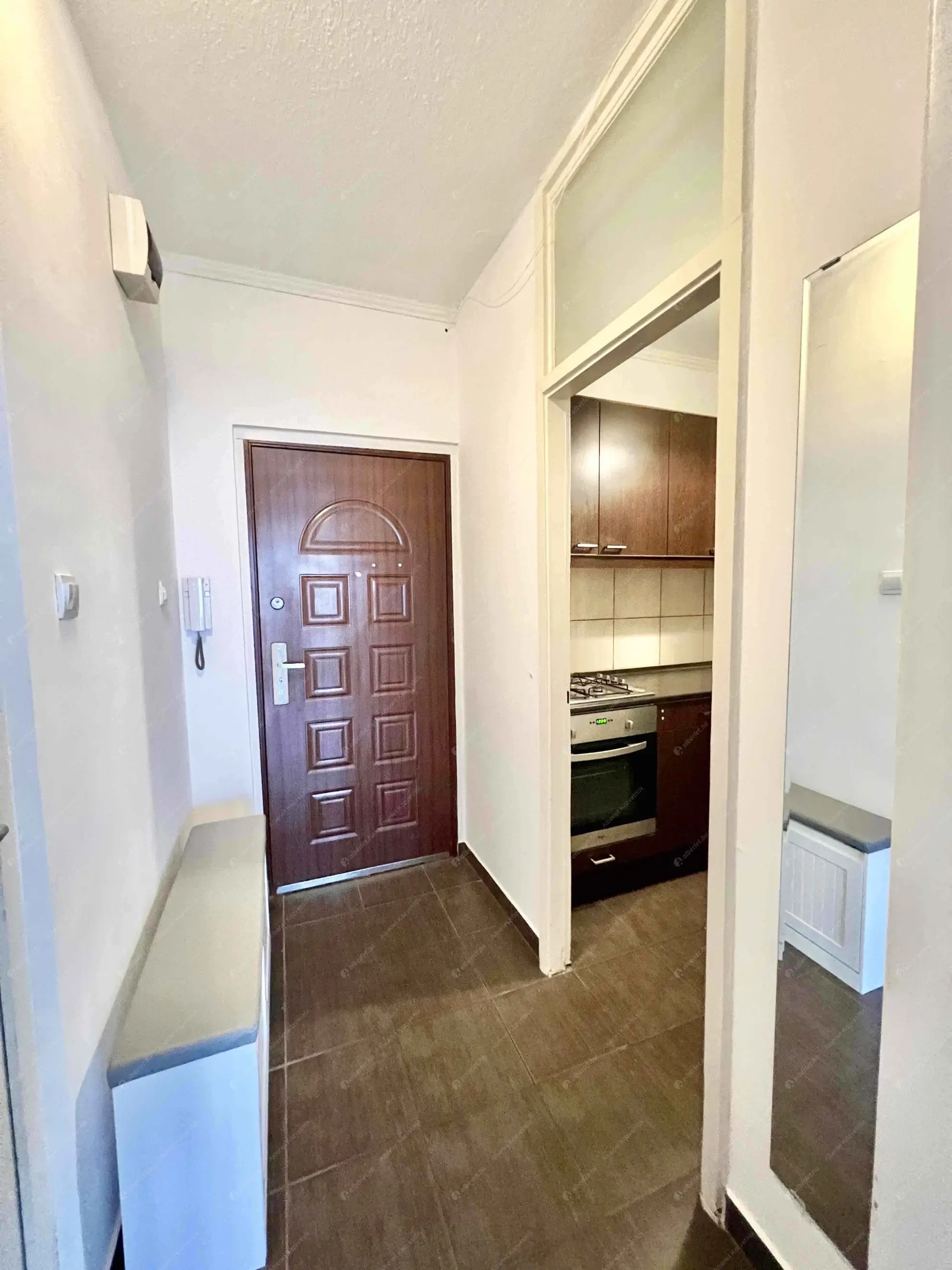 Kiadó albérlet 210000 Ft/hó áron: Budapest, XIV. kerület  Csáktornya park. Mérete: 49 nm, 2 szobás | Alberlet.hu - 6637267